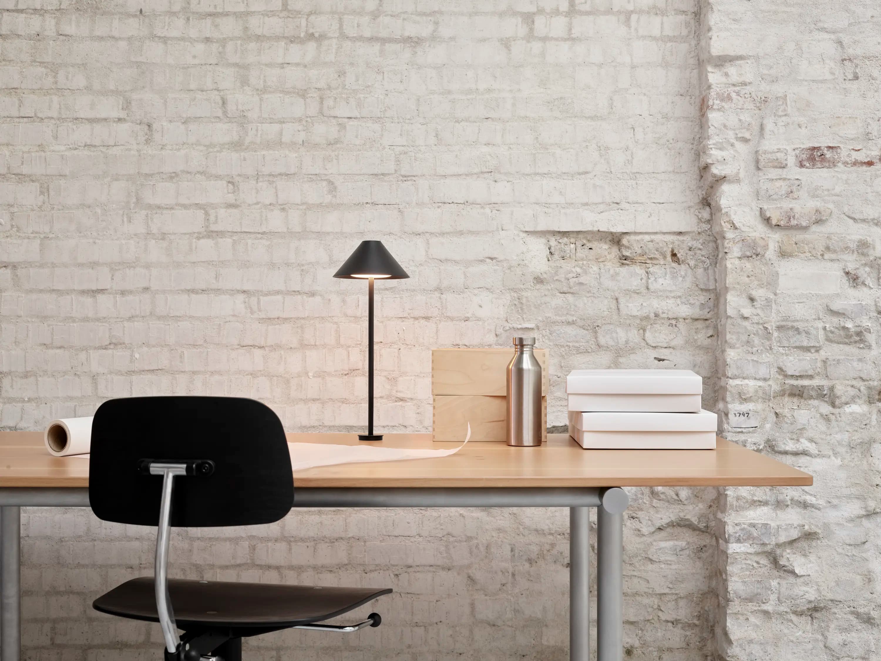 Louis Poulsen Keglen Table Lamp White — фото 3