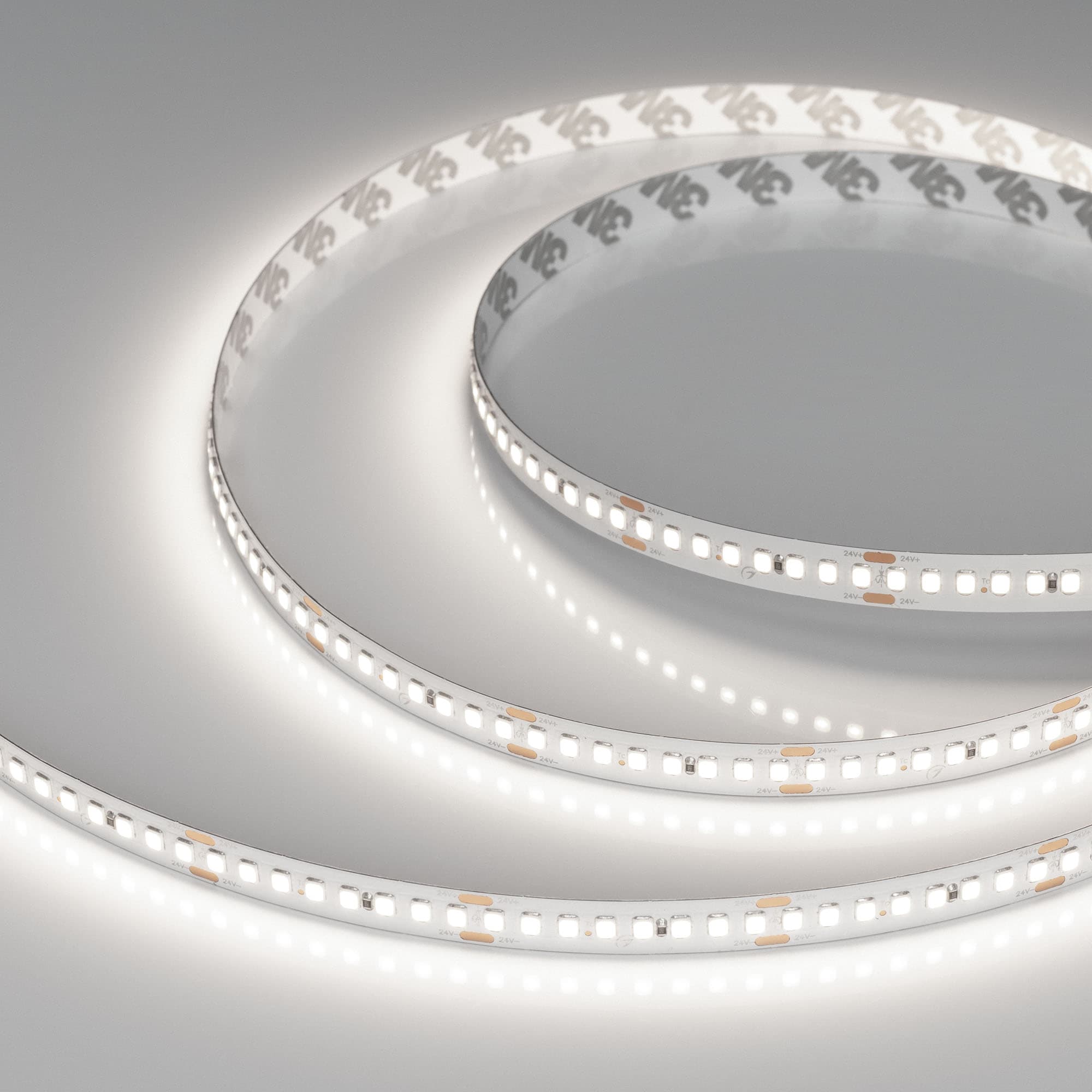 Светодиодная лента RT-A192-10mm 24V Day5000 (17.6 W/m, IP20, 2835, 5m) (Arlight, высок.эфф.150 лм/Вт) 038743 — фото 1