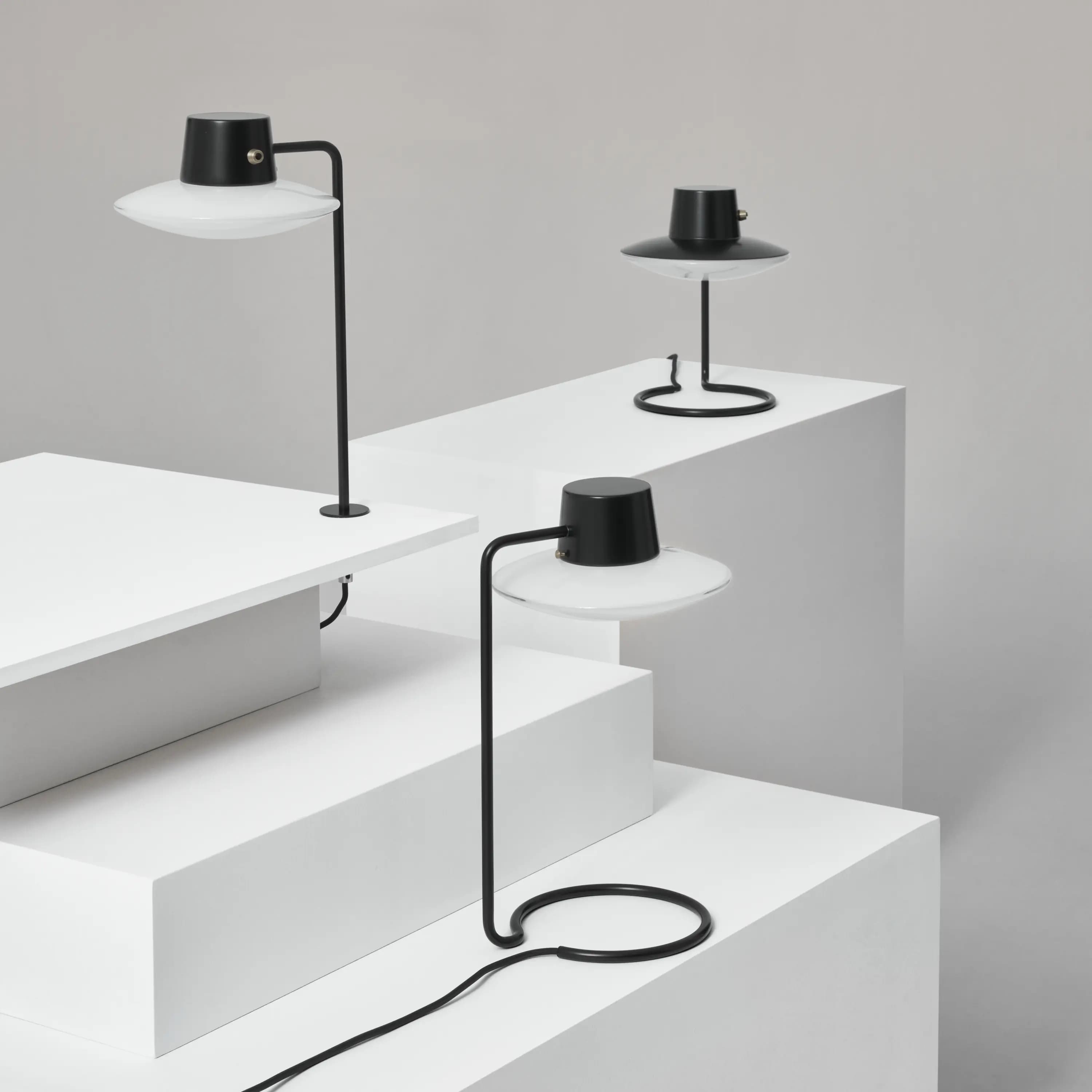 Louis Poulsen AJ Oxford Table Lamp Opal 410mm — фото 4