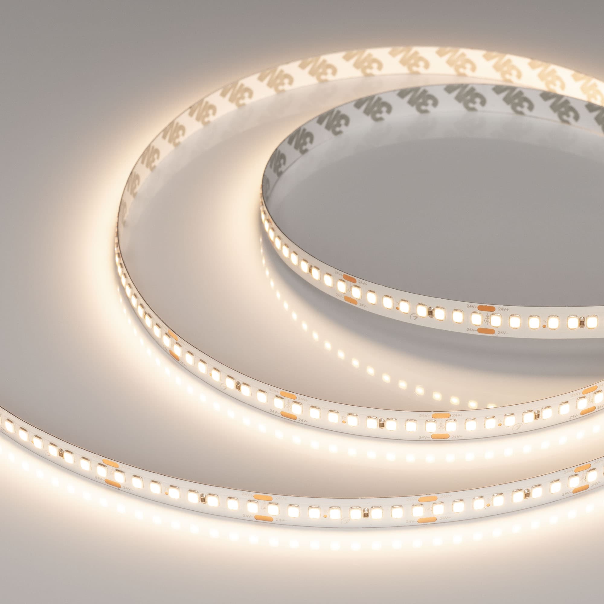 Светодиодная лента RT-A192-10mm 24V Warm3500 (17.6 W/m, IP20, 2835, 5m) (Arlight, высок.эфф.150 лм/Вт) 038774 — фото 1