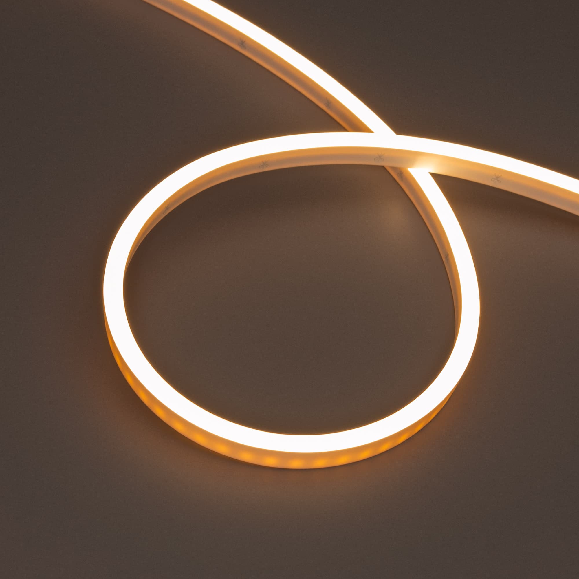 Светодиодная лента герметичная WAVE-SIDE-PU-A120-06x12mm 24V Warm2700 (8 W/m, IP68, 5m, wire x2) (Arlight, Вывод прямой, 3 года) 052420