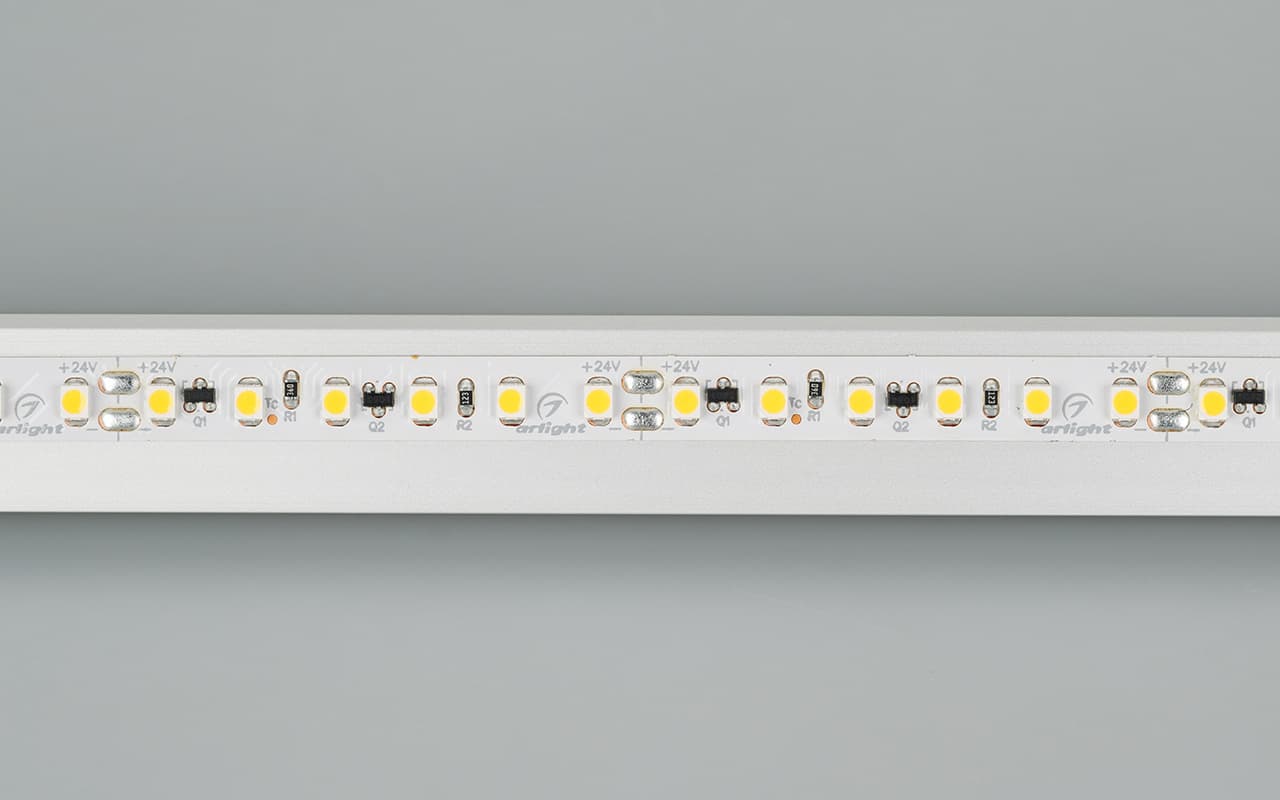 Светодиодная лента RT-10000 24V Warm2700 2x (3528, 120 LED/m, 10m) (Arlight, 9.6 Вт/м, IP20) 025008 — фото 3