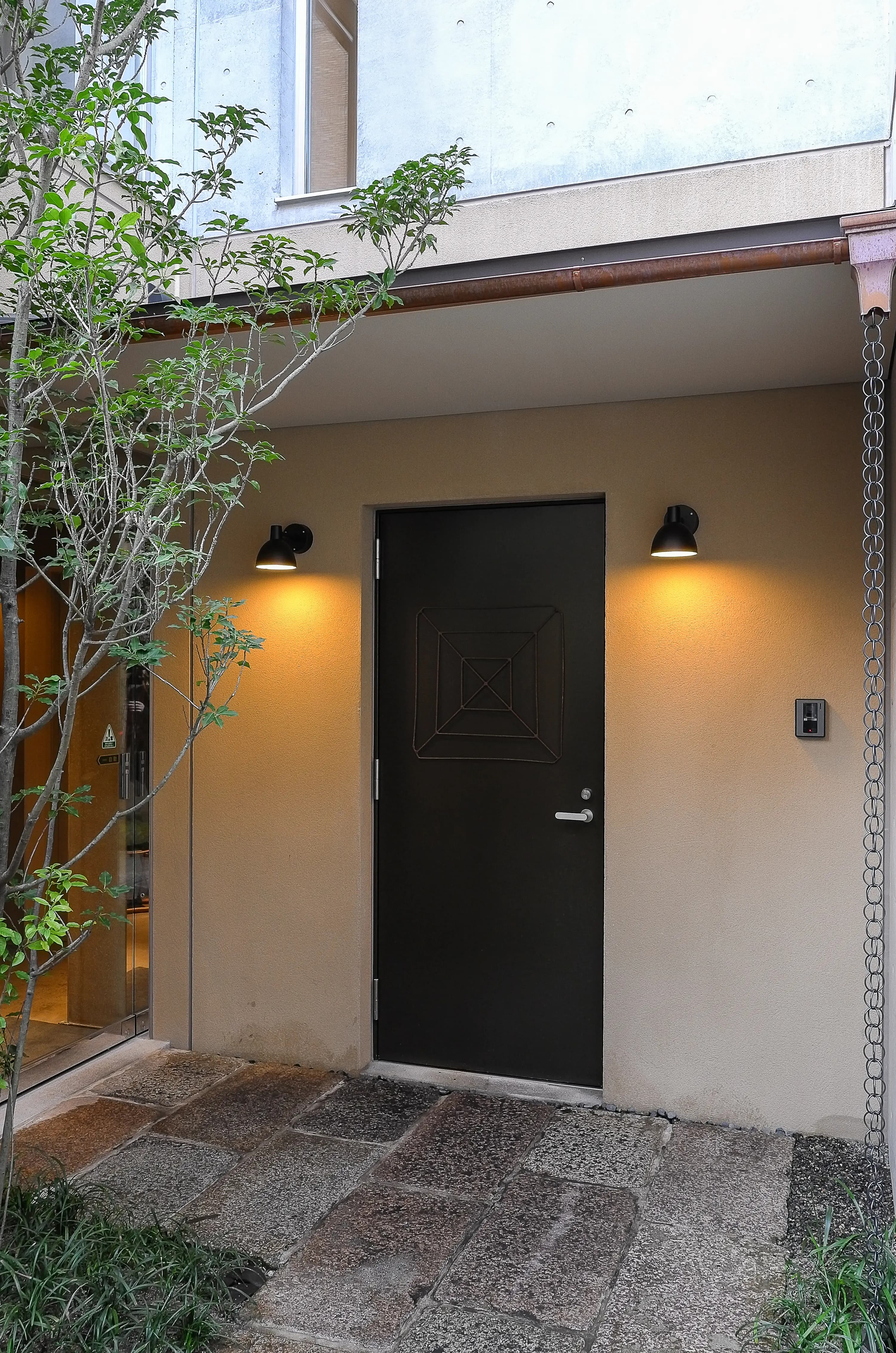 Louis Poulsen Toldbod 155 Outdoor Wall Lamp Black texture — фото 7