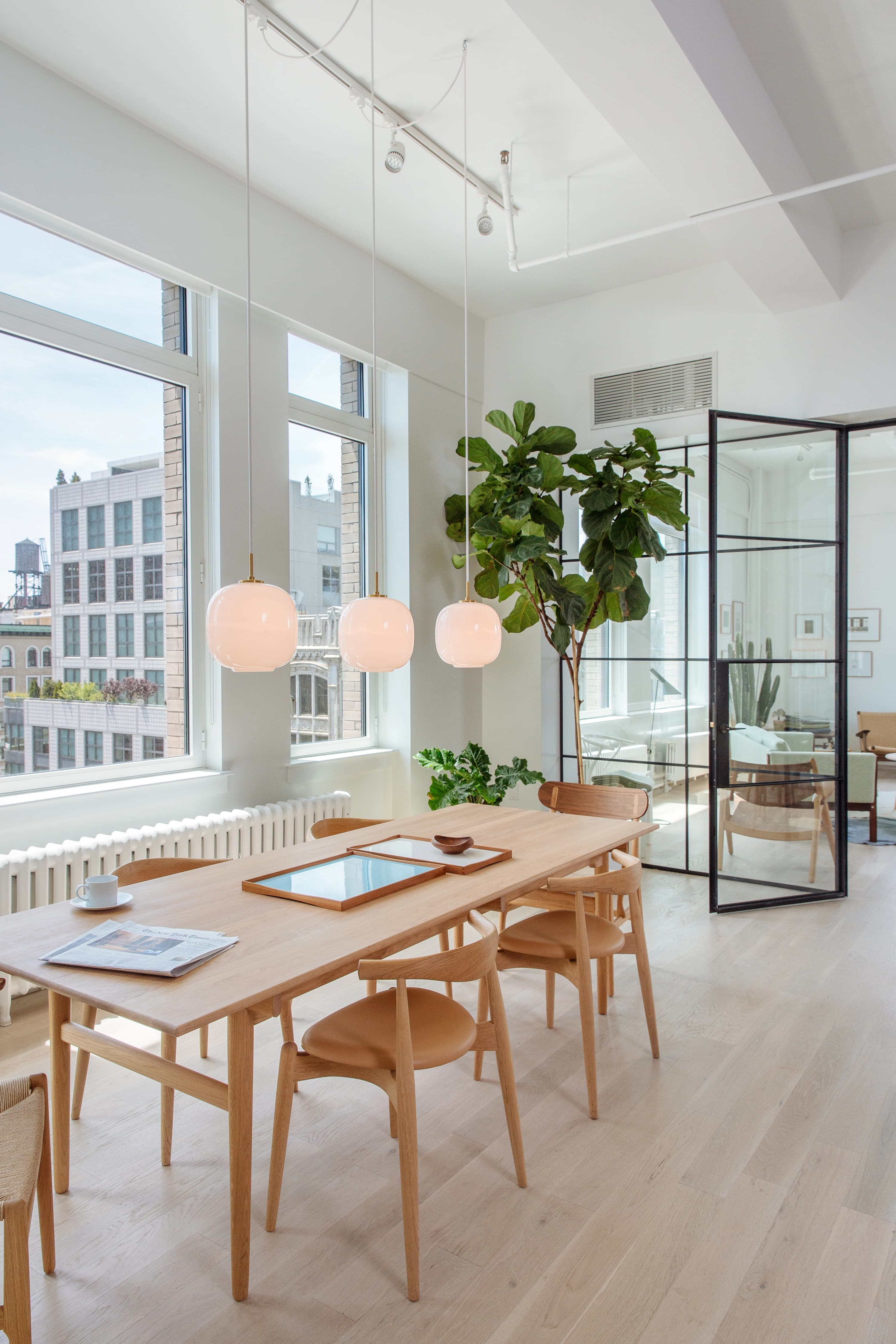 Louis Poulsen VL 45 Radiohus Pendant Brass/glossy pale rose glass Ø 250 — фото 5