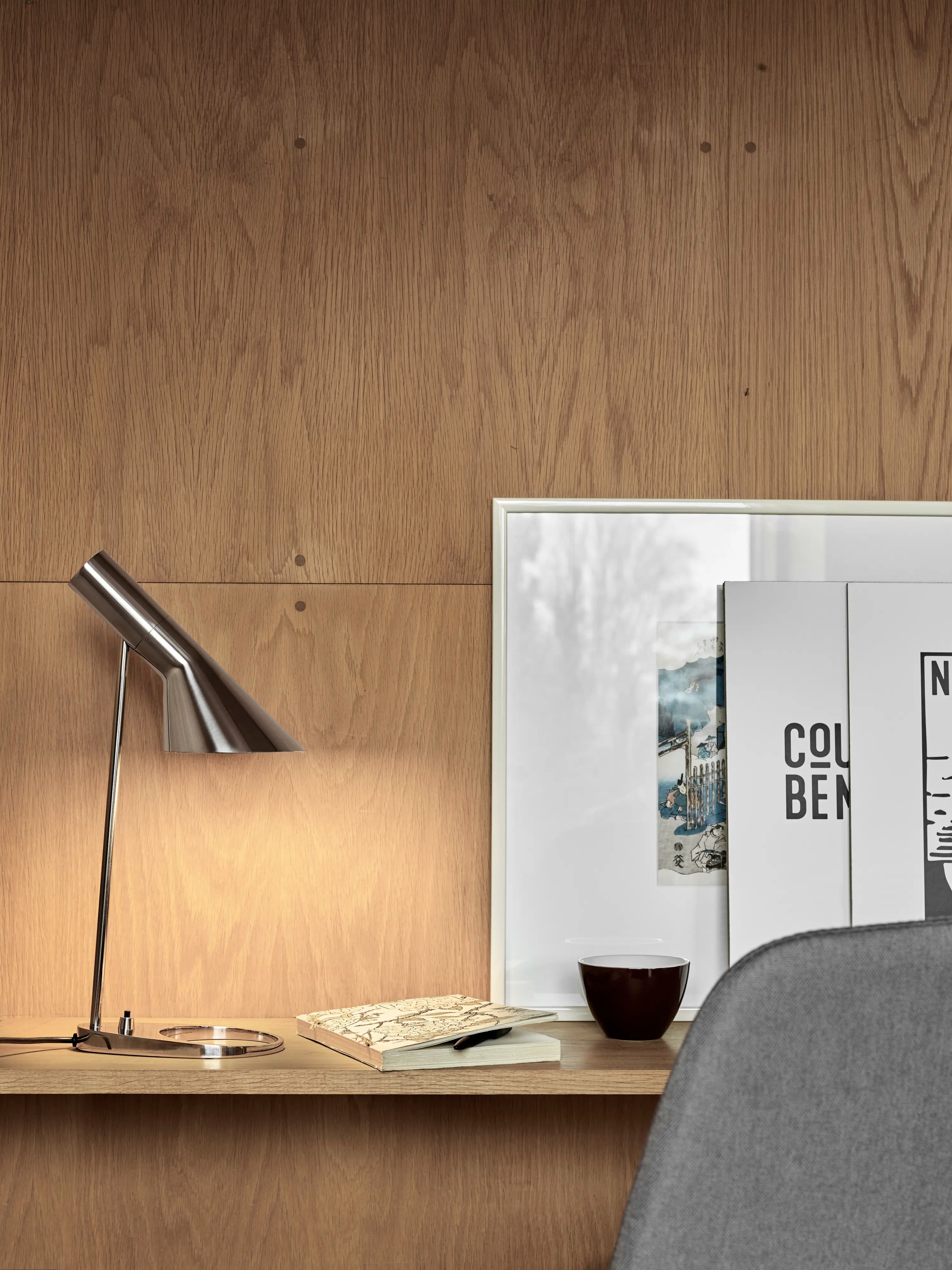 Louis Poulsen AJ Table Lamp Stainless steel polished — фото 3