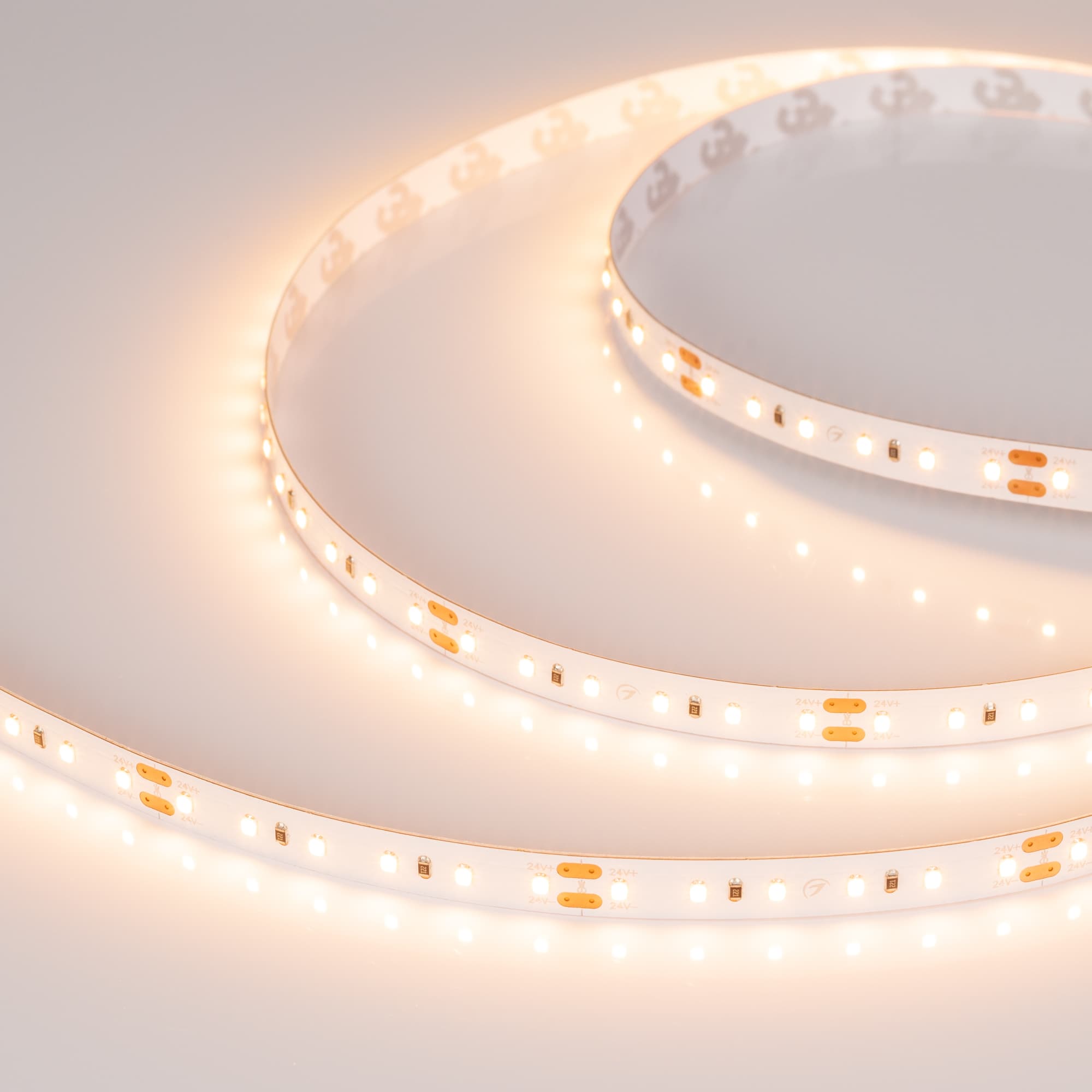 Светодиодная лента MICROLED-5000HP 24V Warm2700 8mm (2216, 120 LED/m, LUX) (Arlight, 14 Вт/м, IP20) 024432 — фото 2
