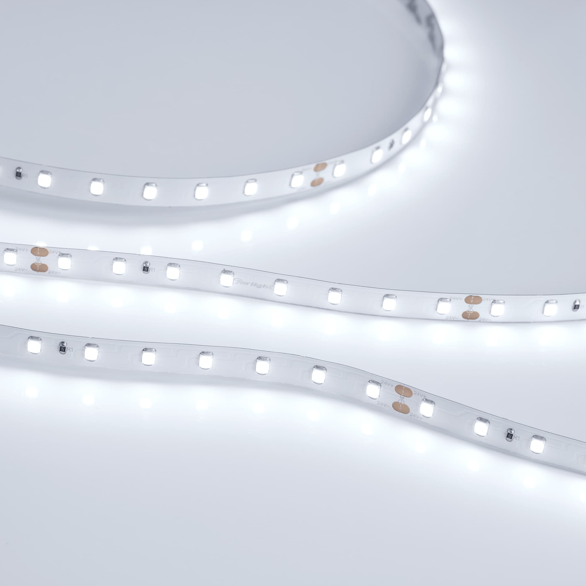 Светодиодная лента RT 2-5000-50m 24V White6000 (2835, 80 LED/m, LUX) (Arlight, 6 Вт/м, IP20) 024521(1) — фото 2