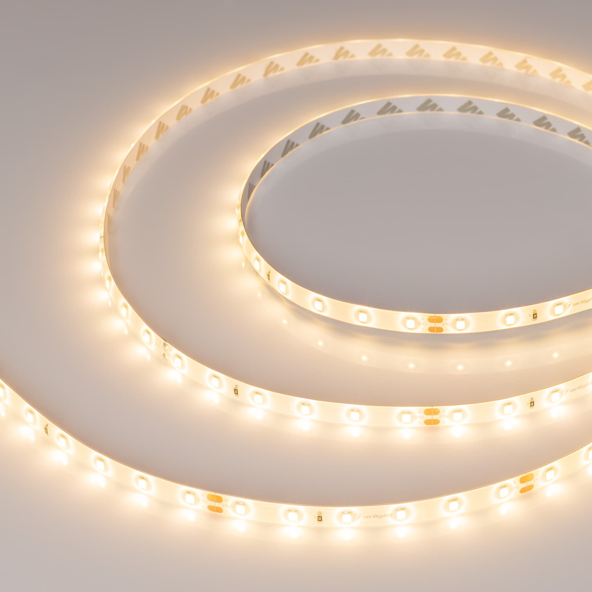 Светодиодная лента герметичная RTW-SE-A60-8mm 24V Warm2700 (4.8 W/m, IP65, 2835, 5m) (Arlight, -) 055407 — фото 1