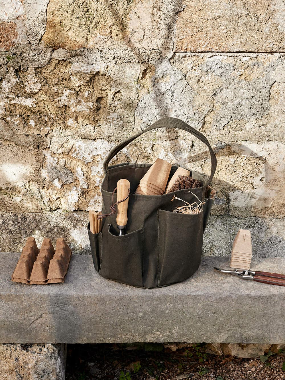Ferm Living Bark Garden Bucket Bag - Olive ferm LIVING — фото 3
