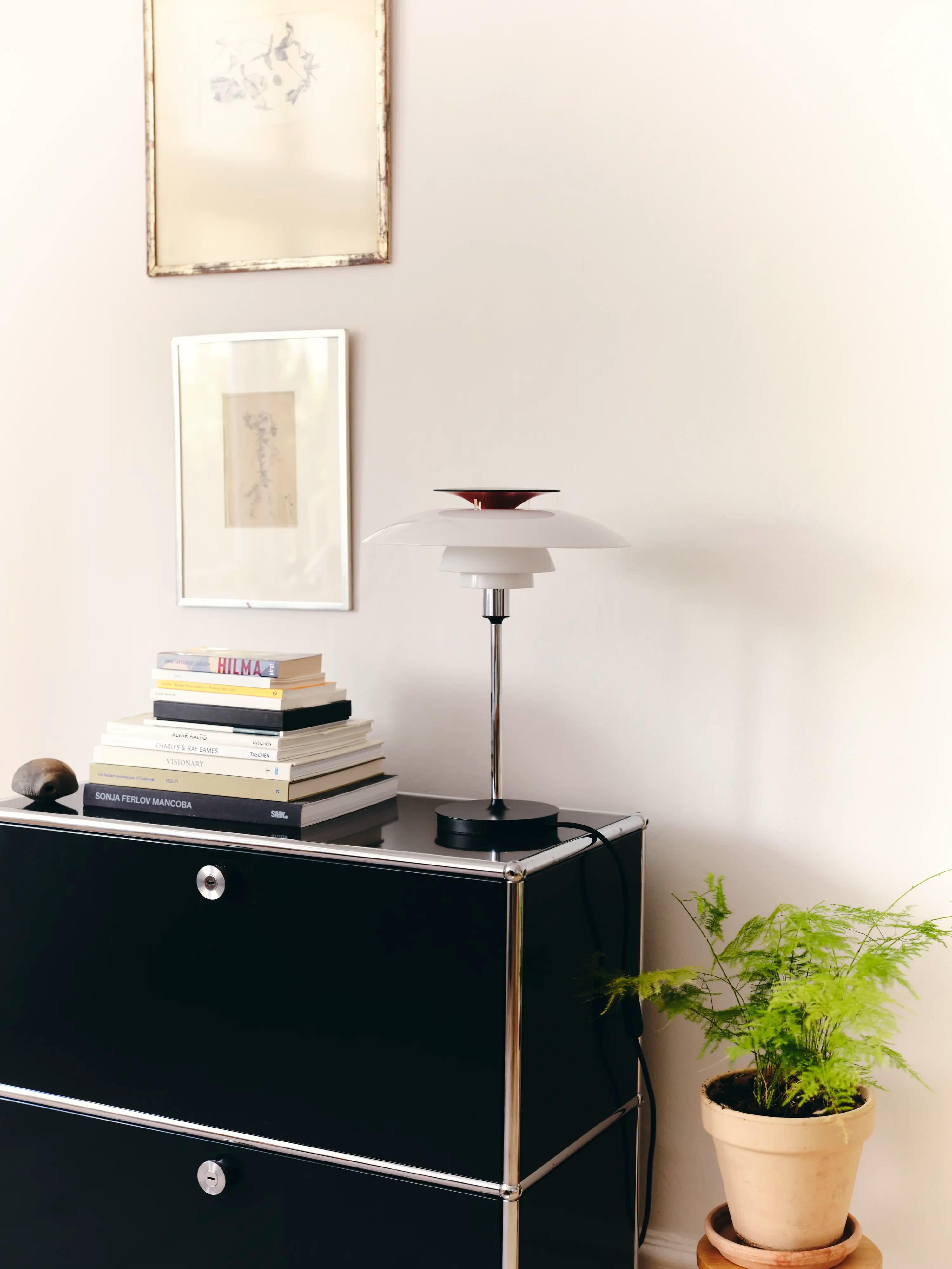 Louis Poulsen PH 80 Table Lamp Opal white/high lustre chrome plated — фото 8