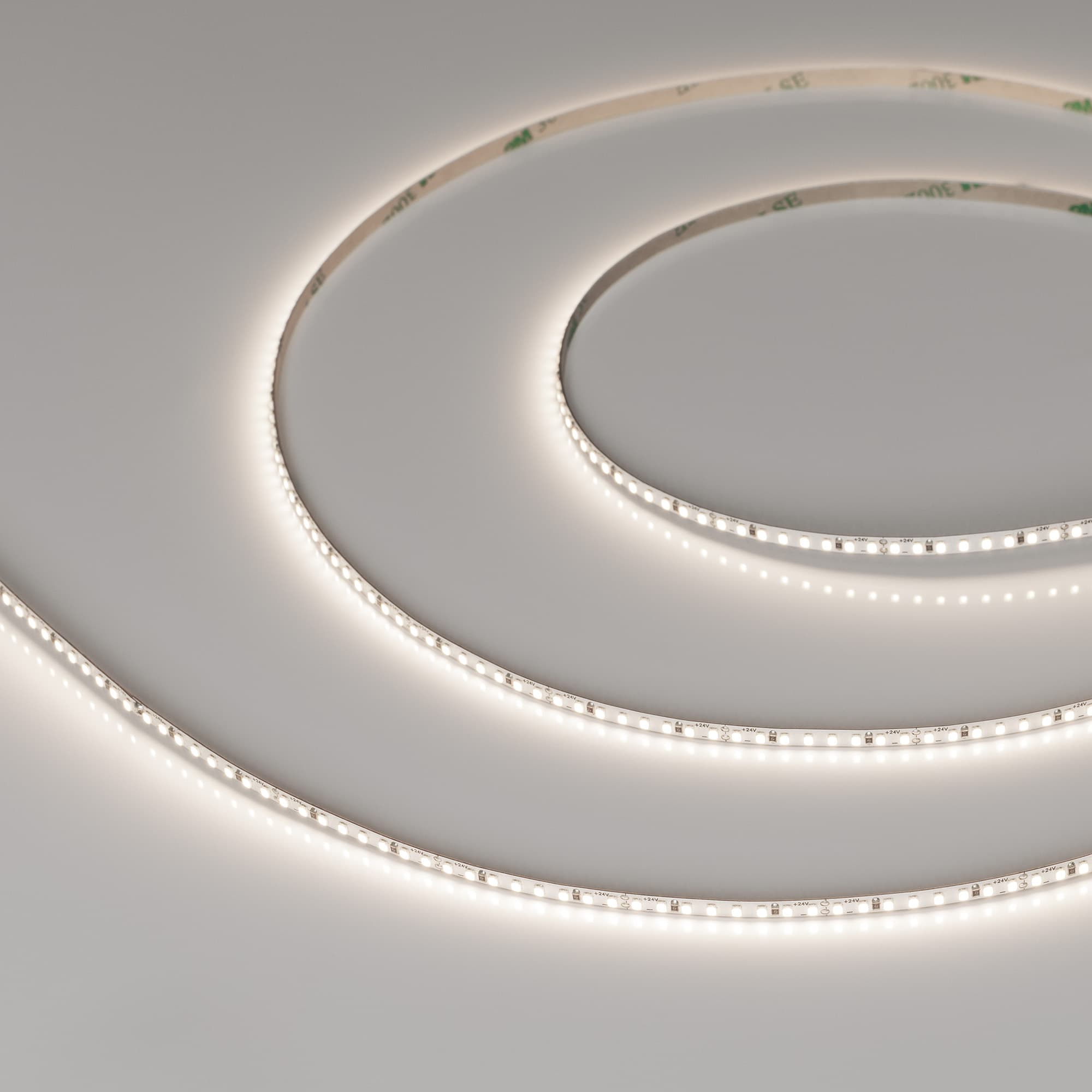 Светодиодная лента MICROLED-M240-4mm 24V Day4000 (8 W/m, IP20, 2216, 5m) (Arlight, 130 лм/Вт) 047869 — фото 1