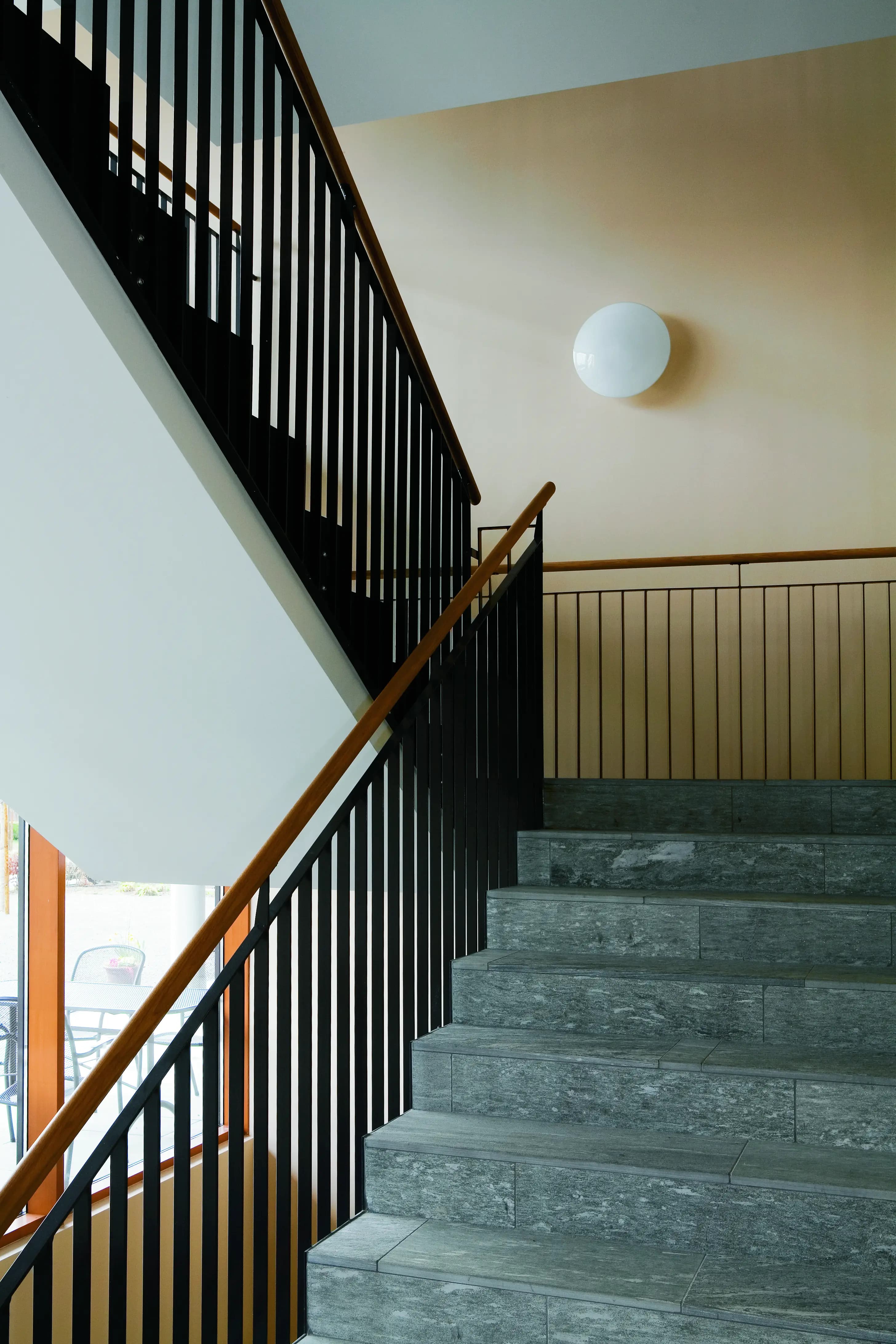 Louis Poulsen AJ Eklipta Wall Lamp White Ø 450 — фото 5