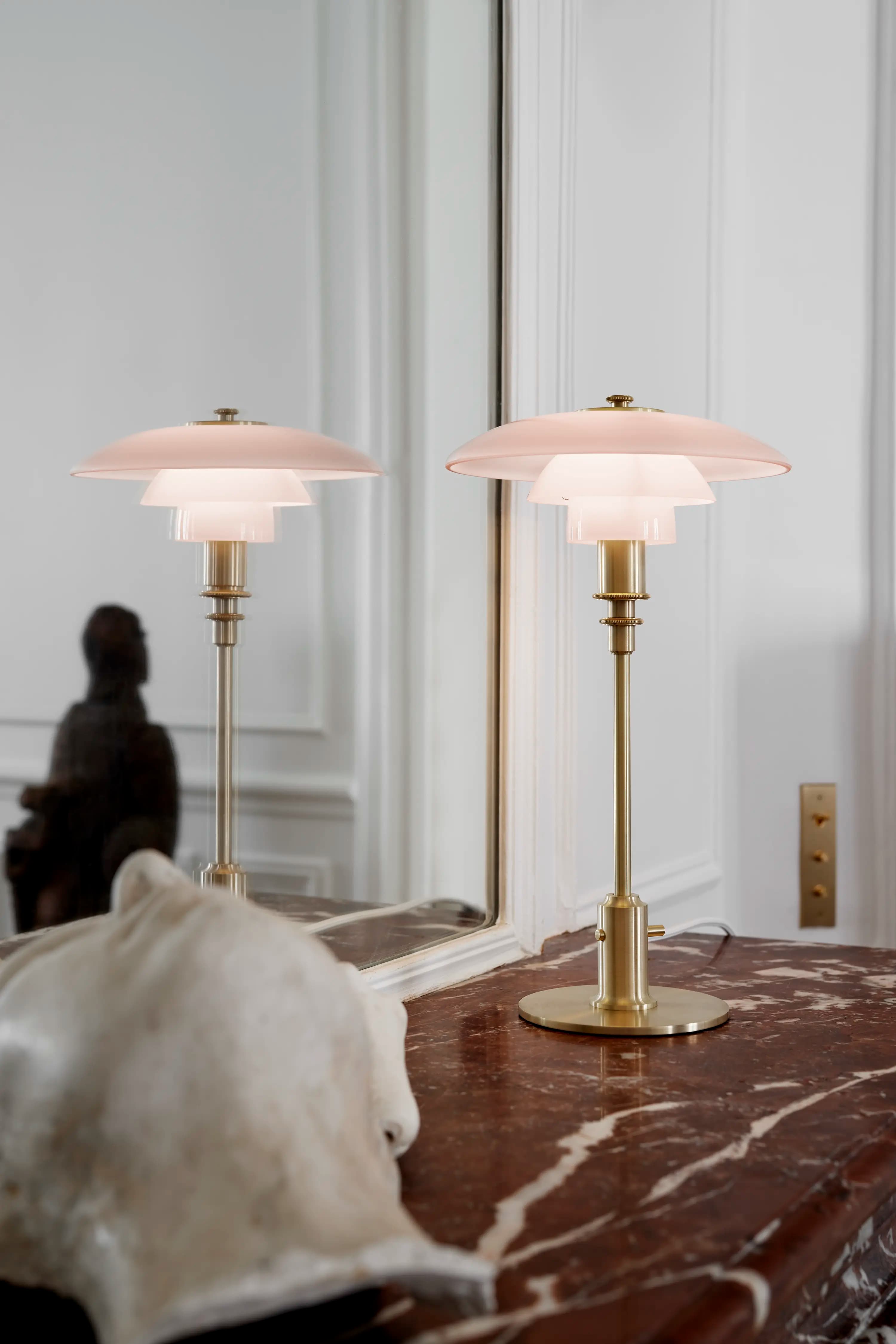 Louis Poulsen PH 2/1 Pale Rose Brass Table Lamp Pale rose — фото 5