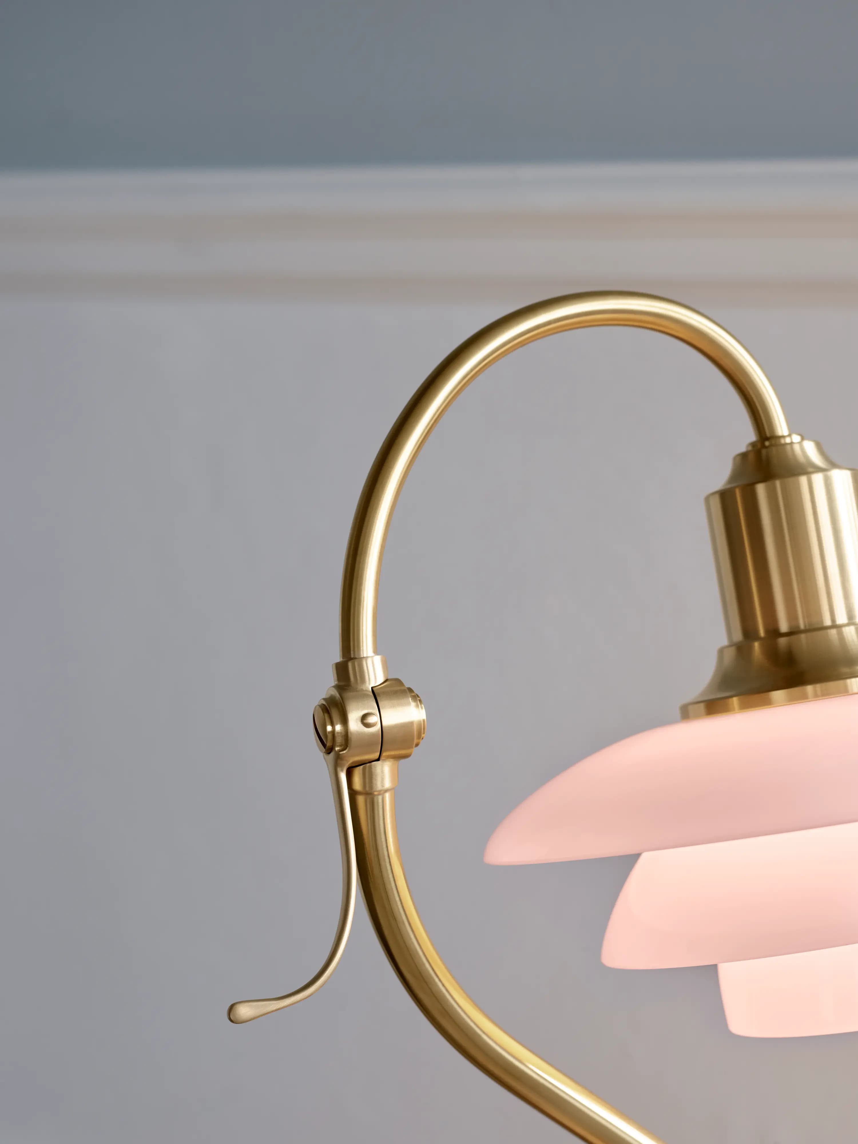 Louis Poulsen PH 2/2 Question Mark Pale Rose Table Lamp Pale rose — фото 4