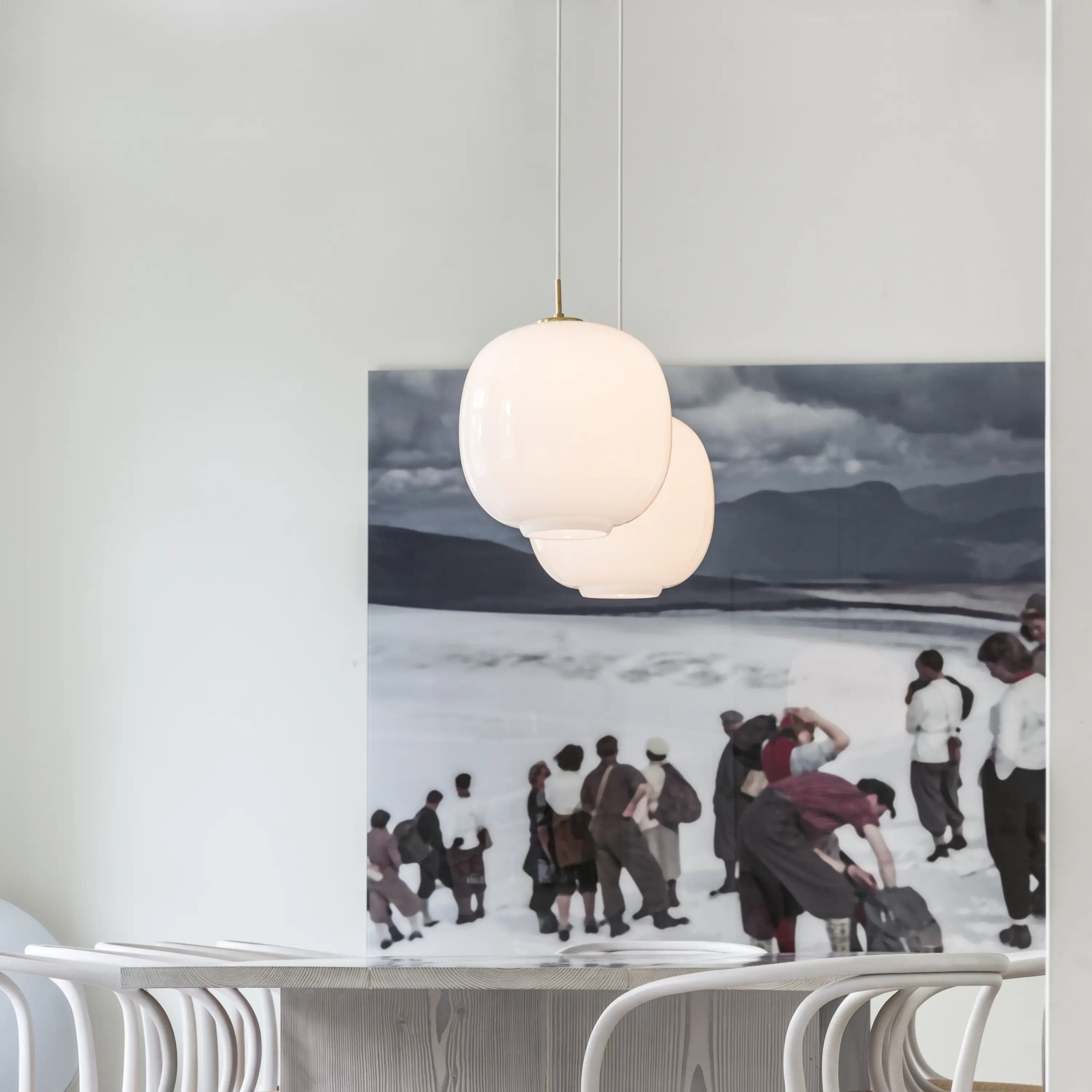 Louis Poulsen VL 45 Radiohus Pendant Brass/glossy white opal glass Ø 175 — фото 6