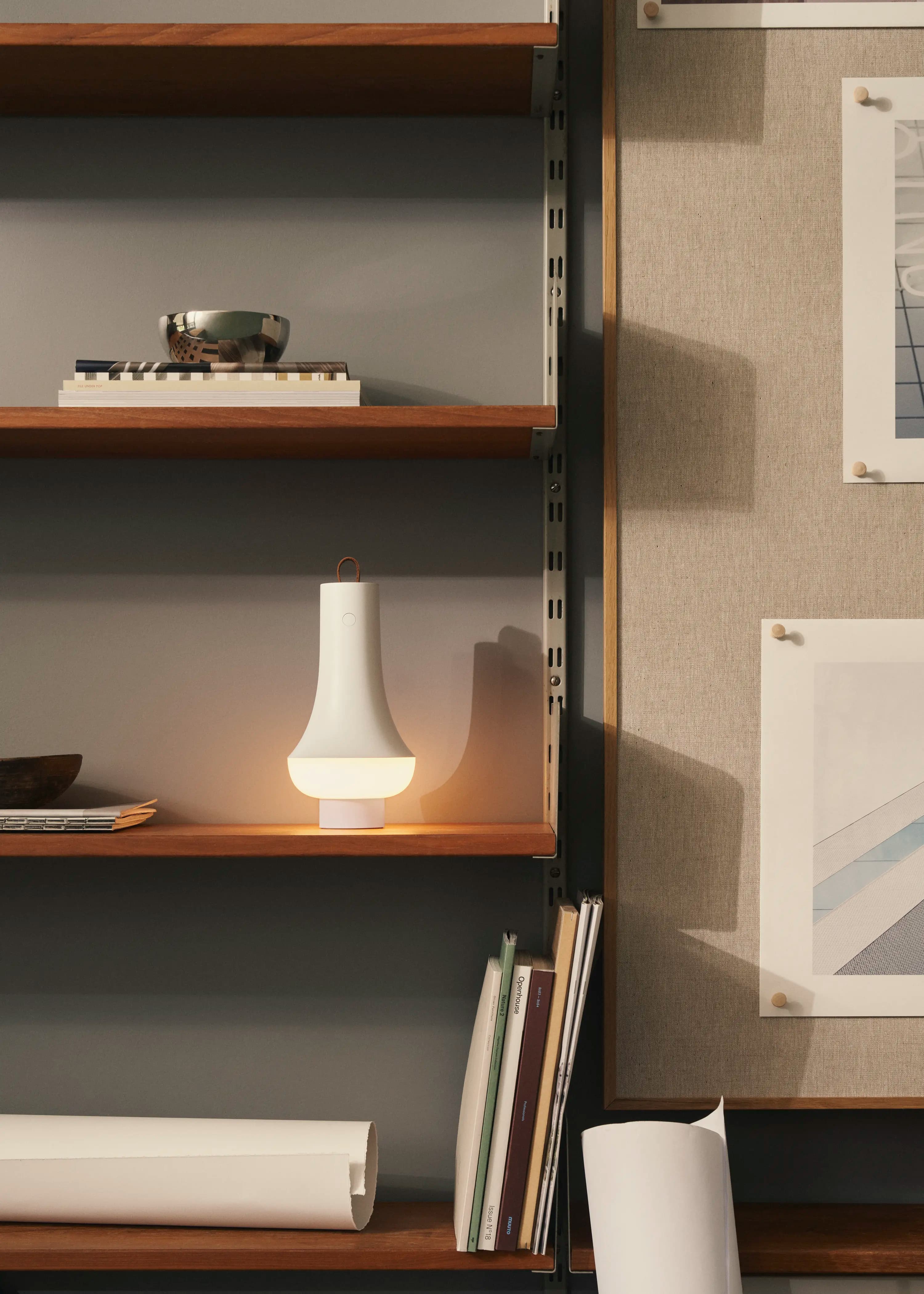 Louis Poulsen Tomoshi Portable Lamp White — фото 6