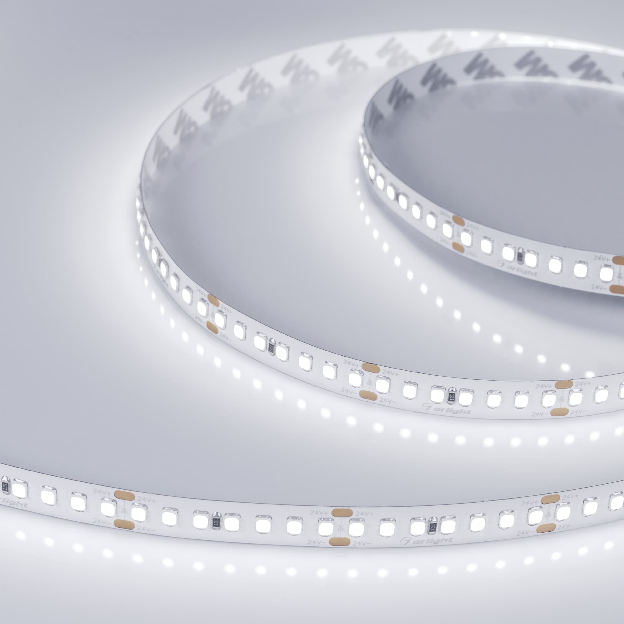 Светодиодная лента RT 2-5000 24V White6000 3x (2835, 840 LED, LUX) (Arlight, 17 Вт/м, IP20) 019093(B) — фото 4