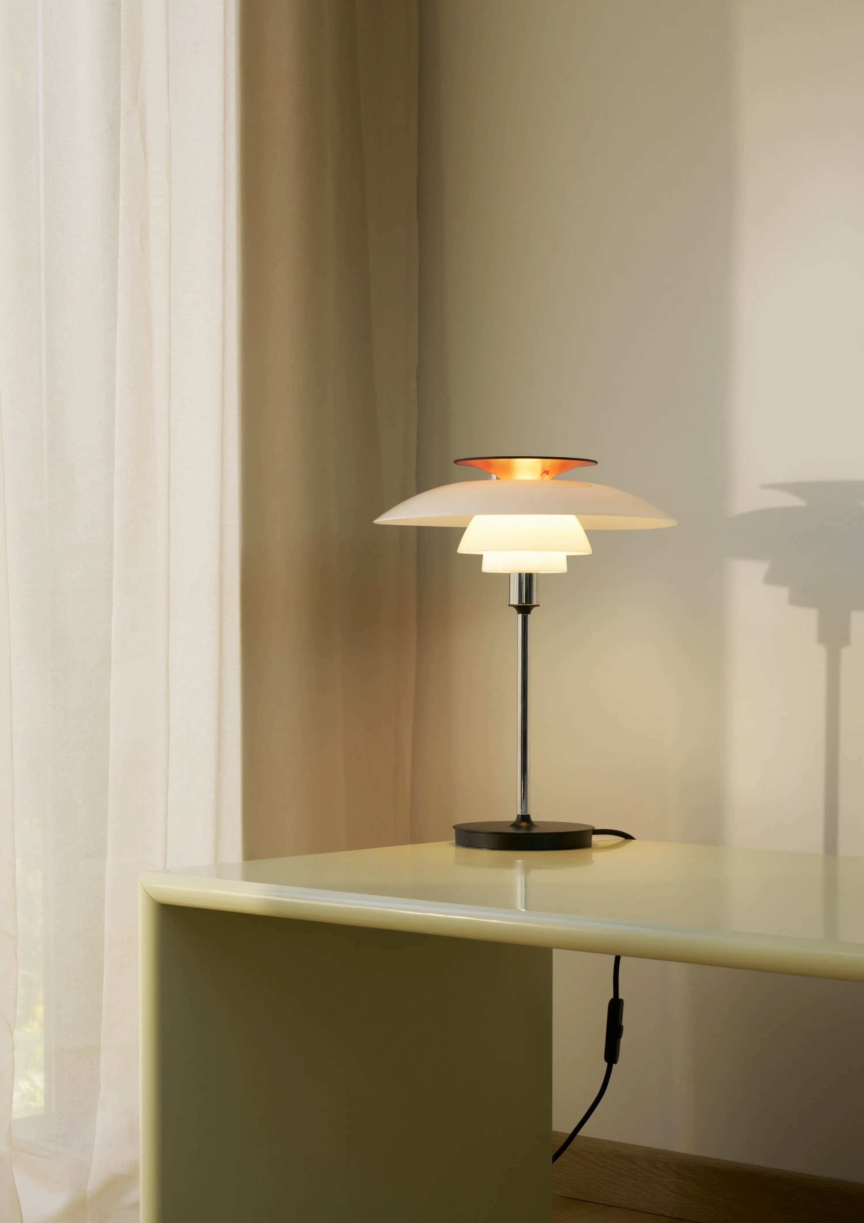 Louis Poulsen PH 80 Table Lamp Opal white/high lustre chrome plated — фото 3