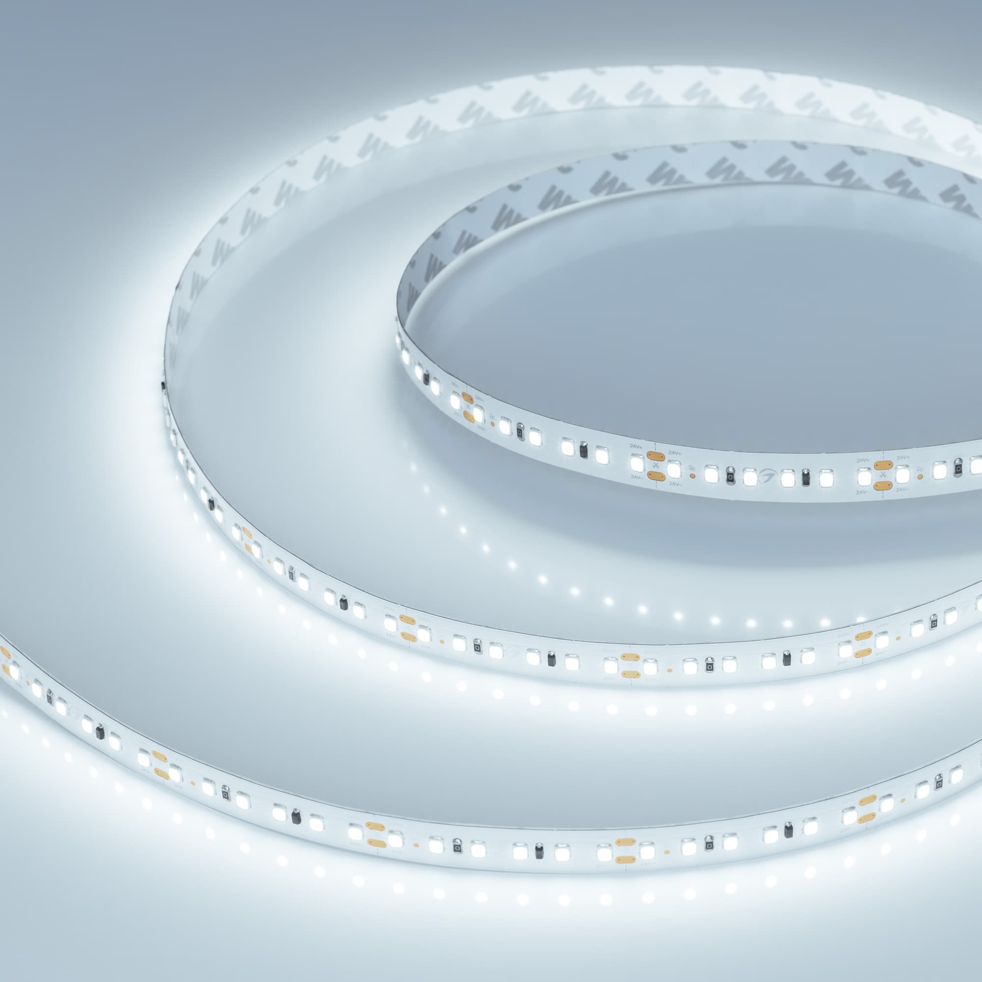 Светодиодная лента IC-A120-12mm 24V Cool 8K (9.6 W/m, IP20, 2835, 20m) (Arlight, 9.6 Вт/м, IP20) 028628(2) — фото 1