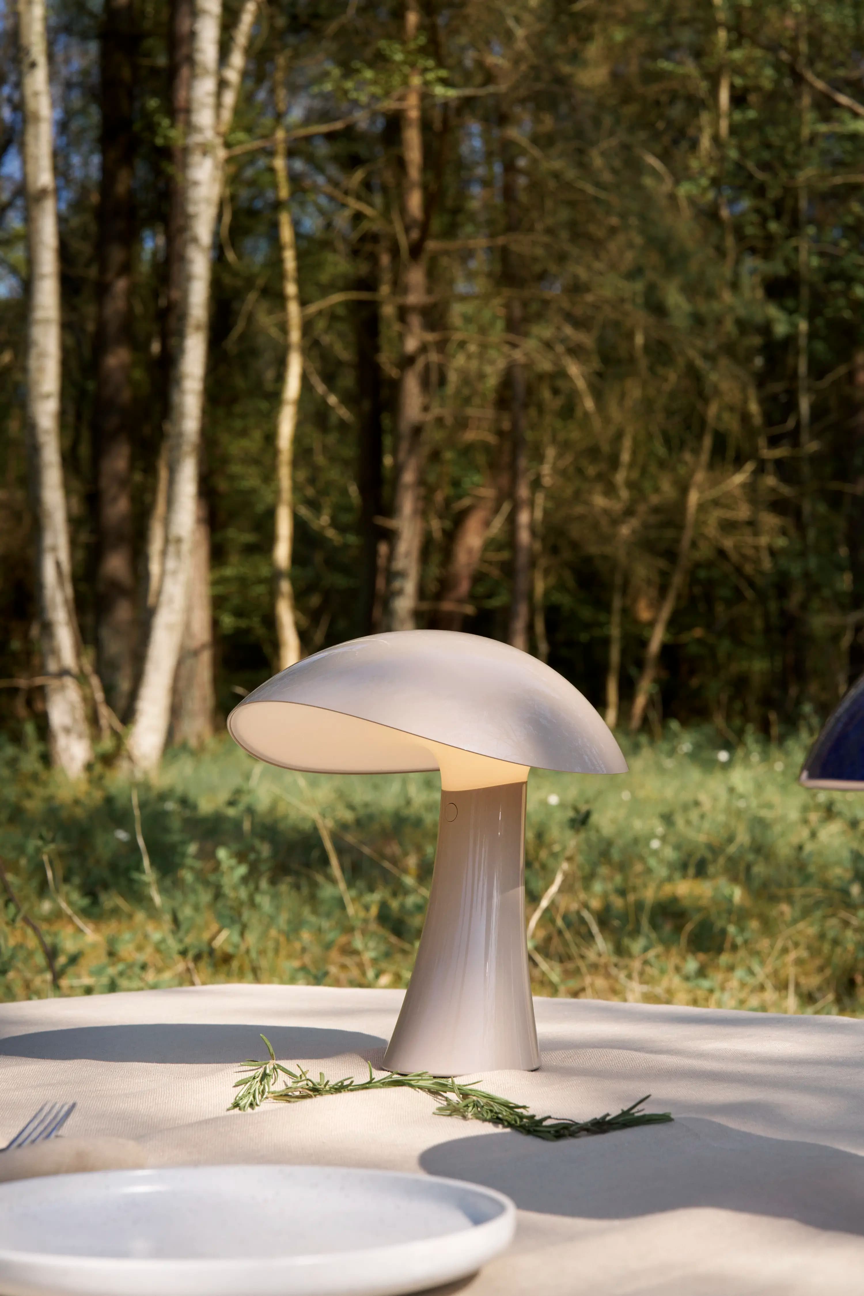 Louis Poulsen Rumee 220 Portable Lamp Earth grey Ø 220 — фото 7