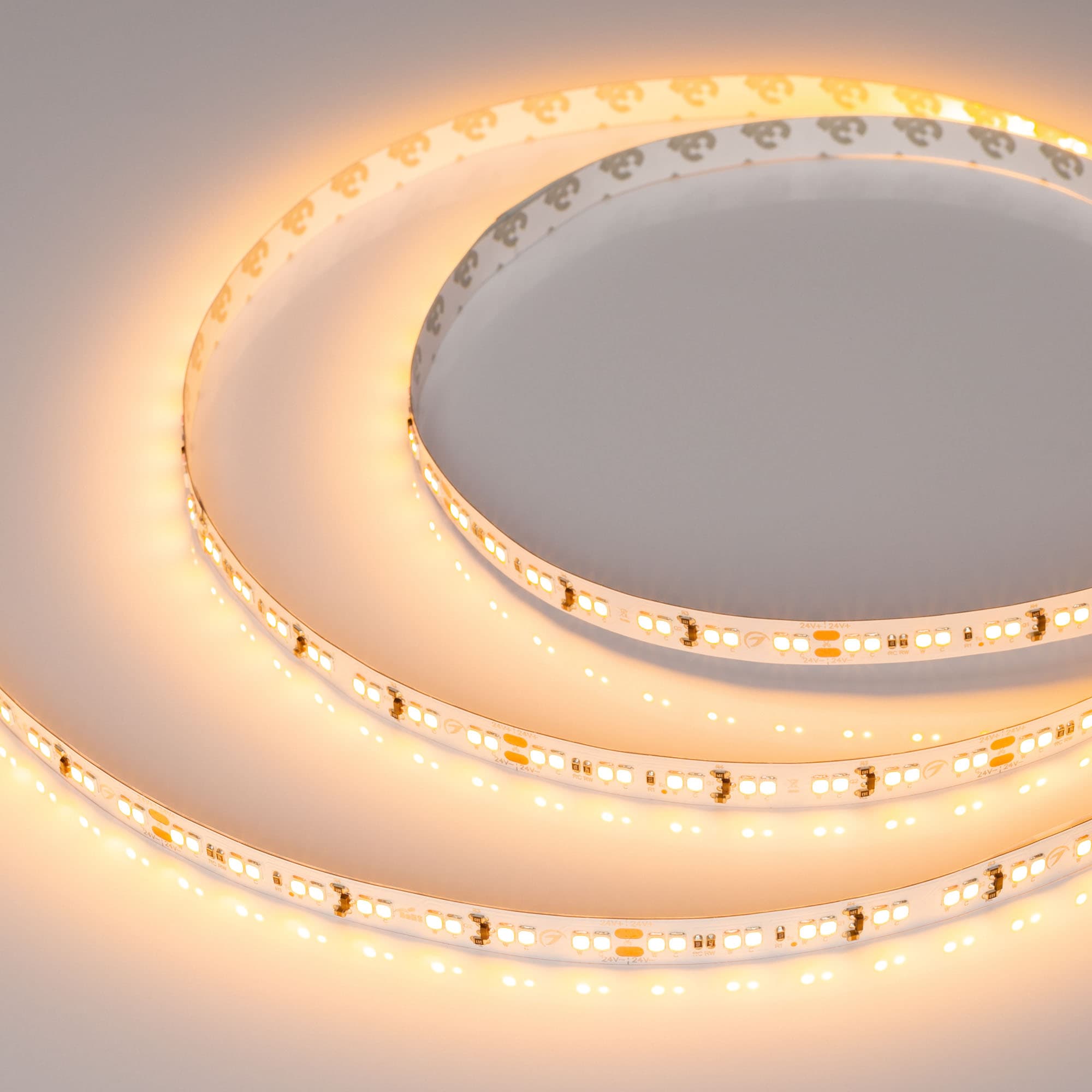 Светодиодная лента RT-A168-10mm 24V Dim-To-Warm (14.4 W/m, IP20, 2835, 5m) (Arlight, Dim-To-Warm) 033606 — фото 1