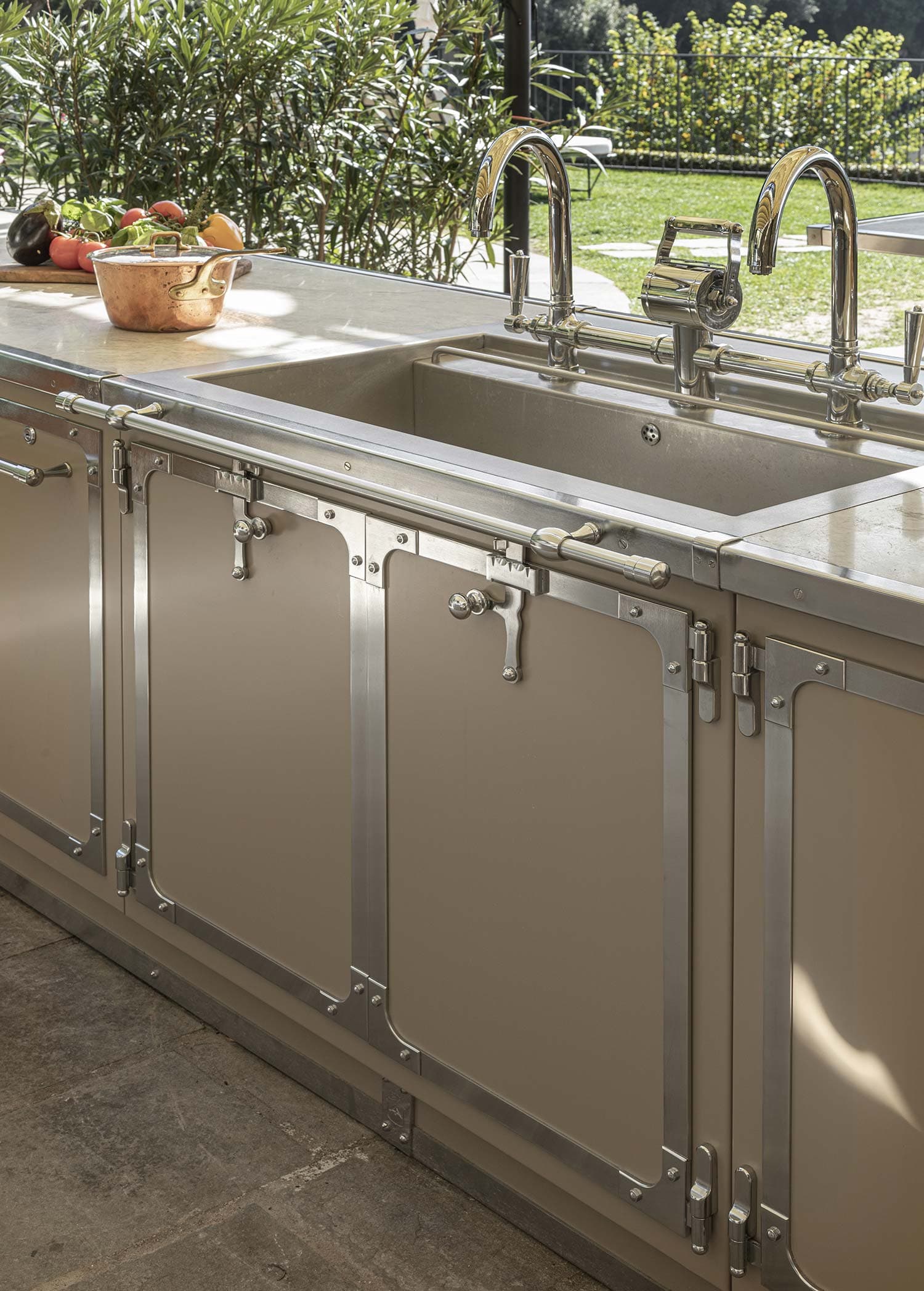 RESTART Двойной смеситель с дугообразным изливом — фото 11