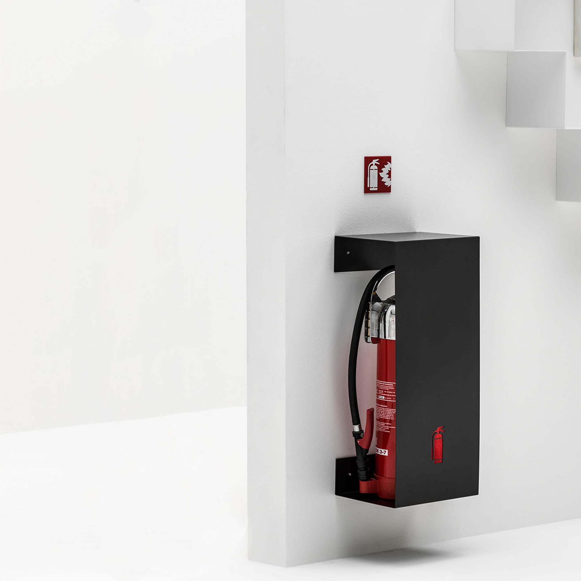 Adriani & Rossi Cover Estintore