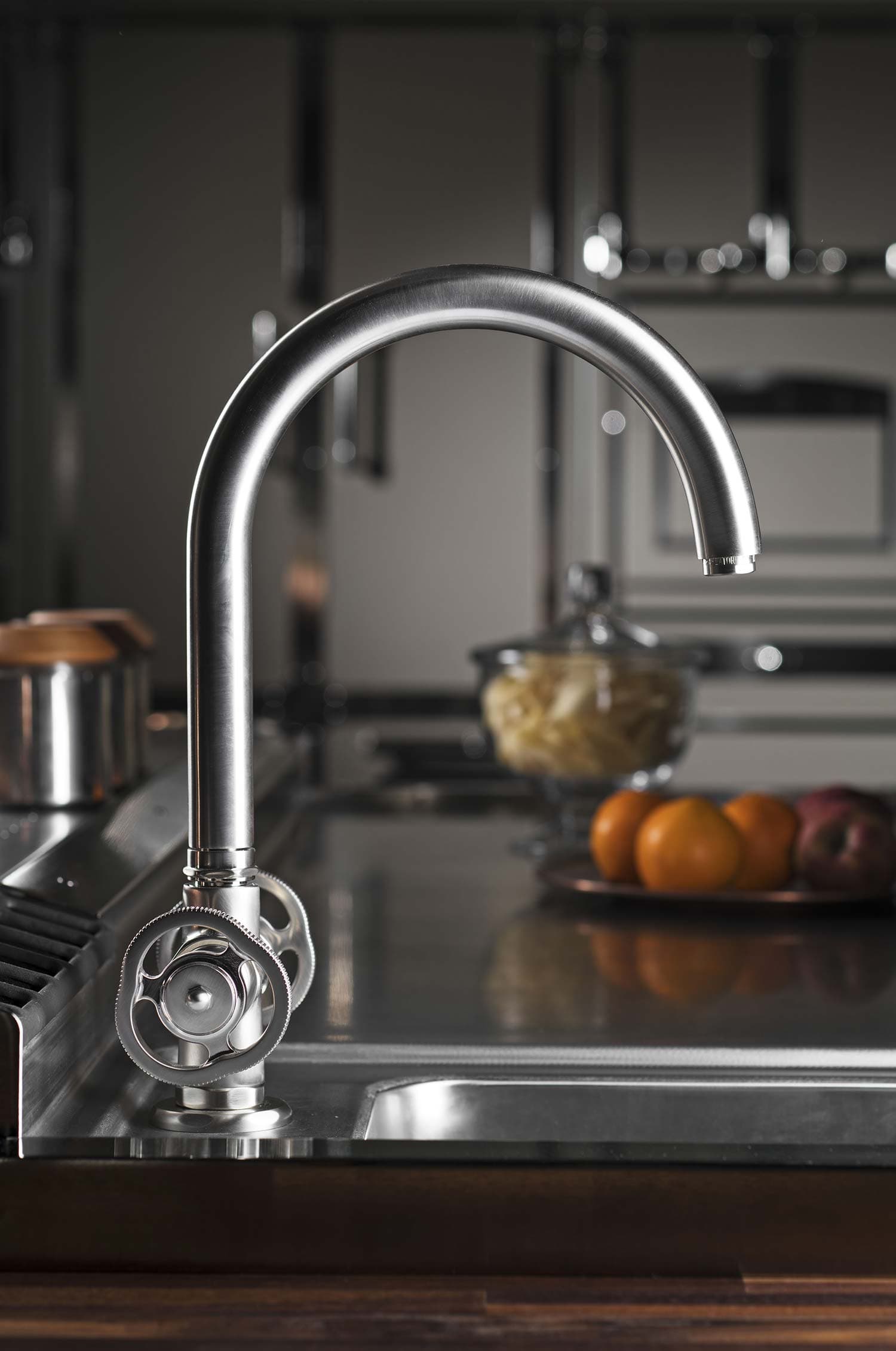 RESTART Кран с высоким изогнутым изливом — фото 10