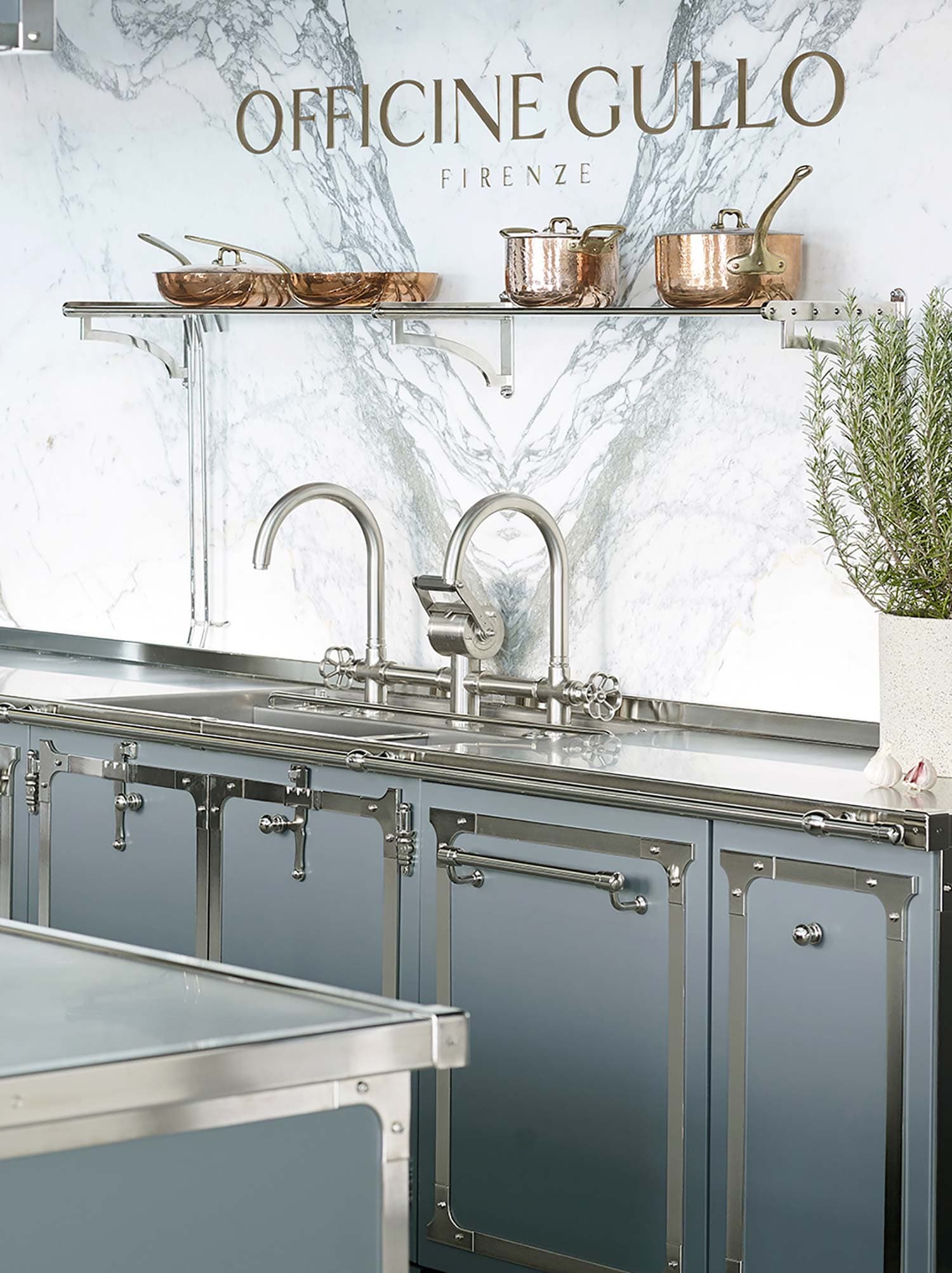 RESTART Латунная полка с 7 стержнями — фото 4