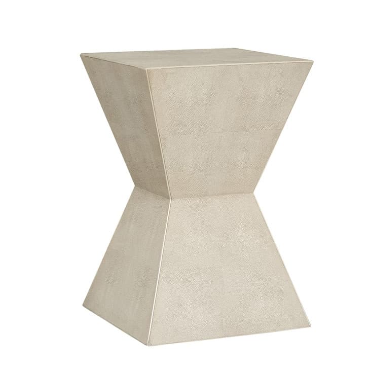 Боковой столик Vanguard Furniture Nedrow Spot Table