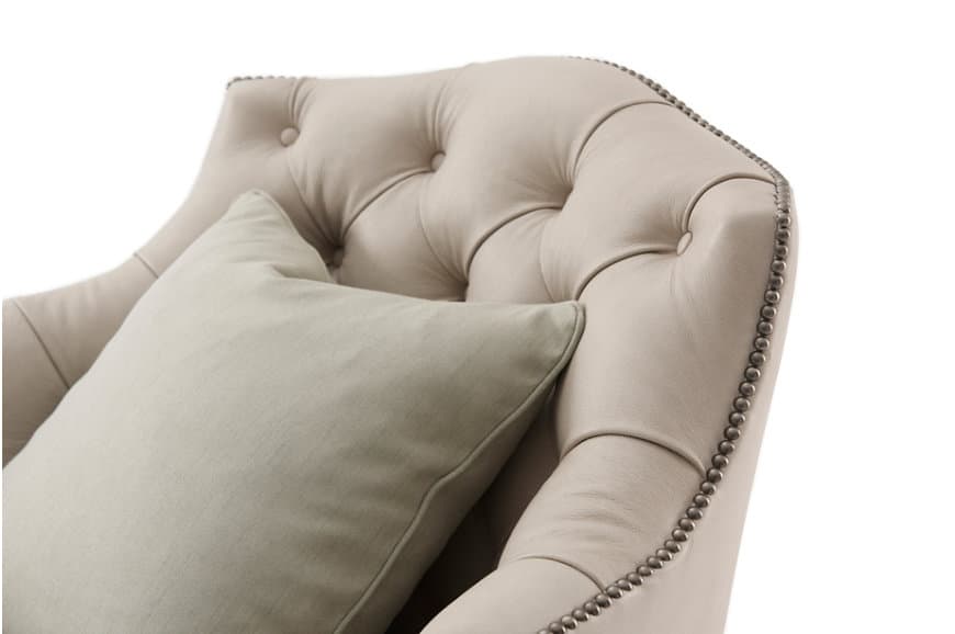 Кресло Theodore Alexander Lynna Upholstered Chair — фото 2