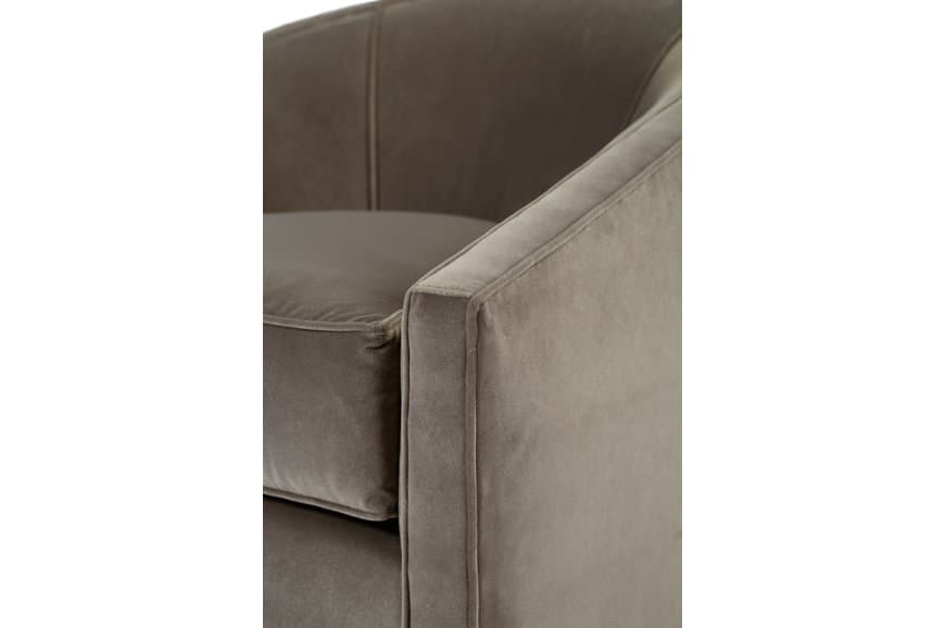 Кресло Theodore Alexander Pendleton Barrel Chair — фото 3