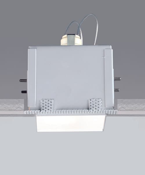 Встраиваемый в потолок светильник Egoluce Architectural Casper 6620-6621