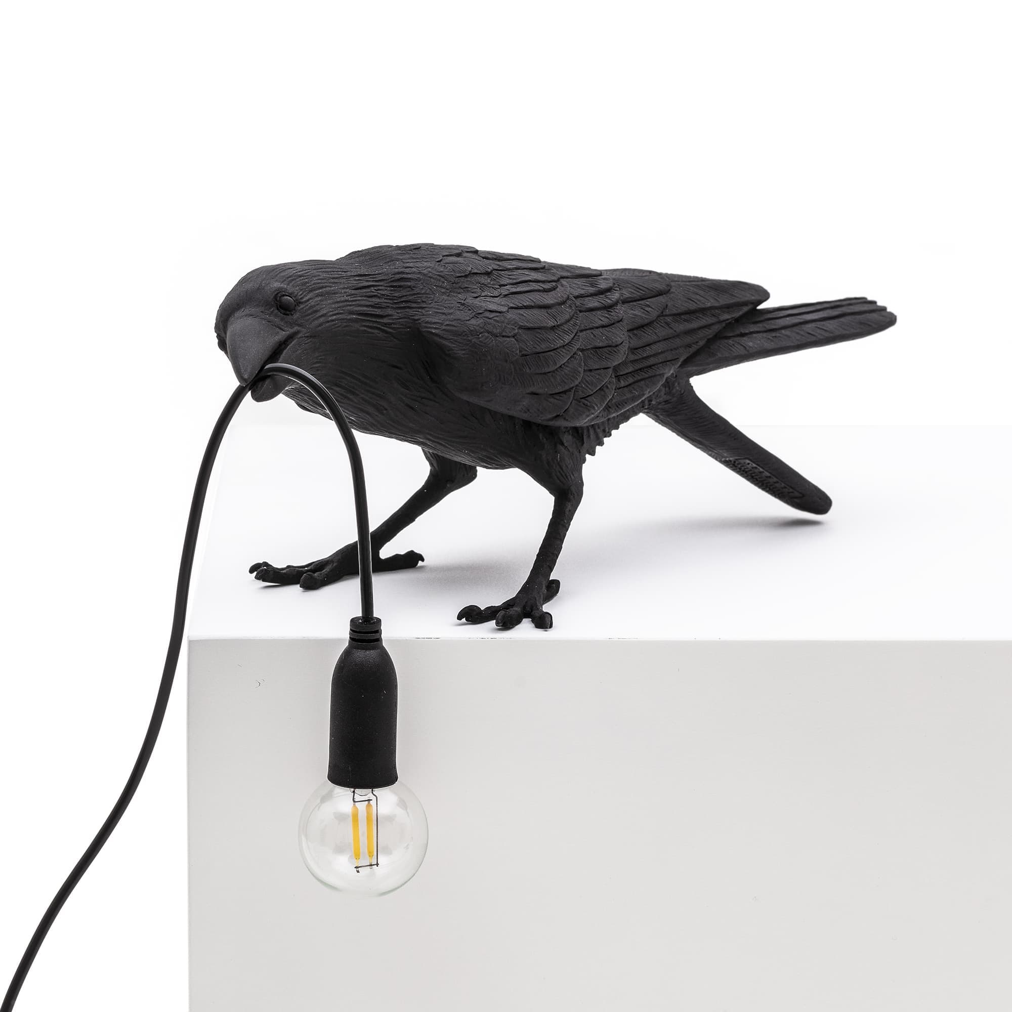 Настольный светильник Seletti Bird Lamp Black Playing
