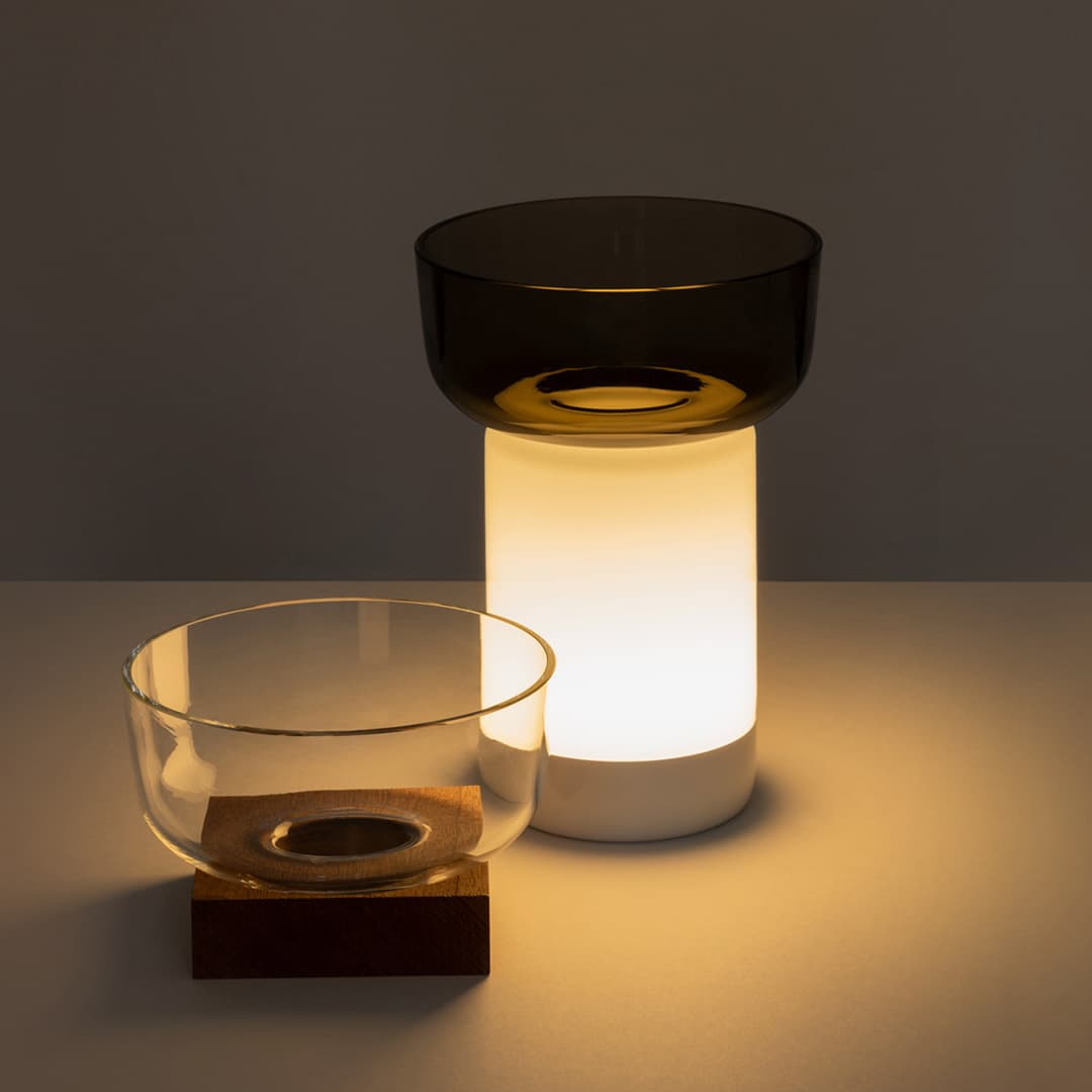 Настольный светильник Artemide Bontà
