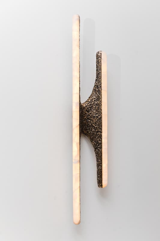 Настенный светильник Markus Haase Sculptural Sconce in Textured Bronze and Onyx — фото 6