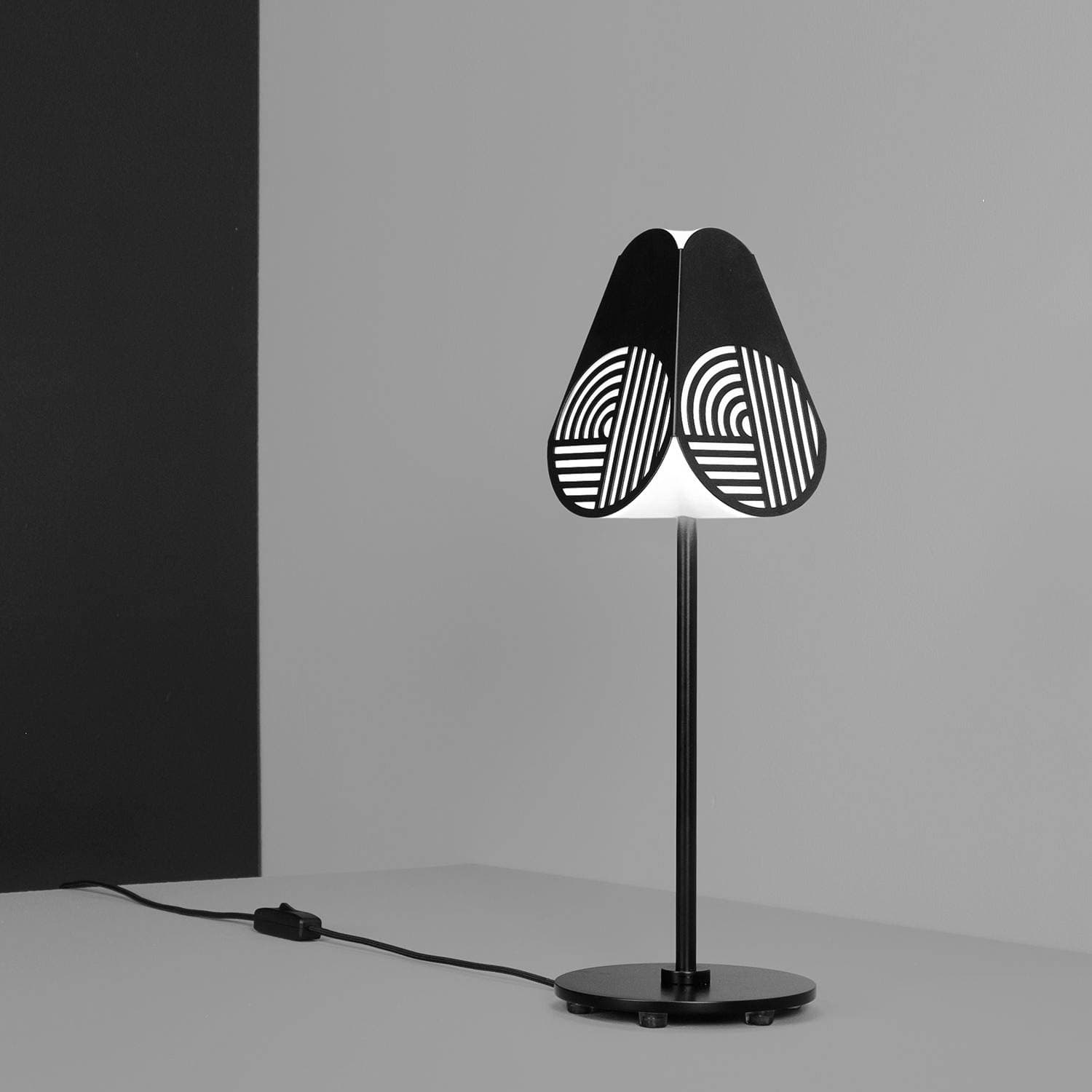Настольный светильник OBLURE Notic Table Lamp — фото 4