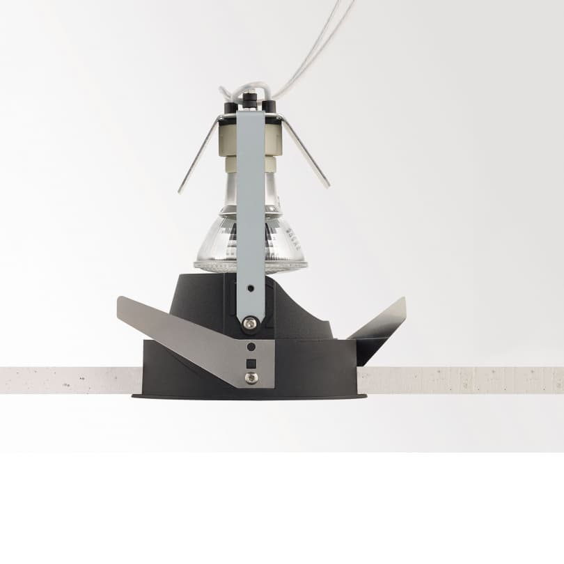 Встраиваемый в потолок светильник Delta Light iMAX ADJUSTABLE C50