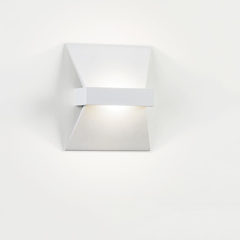 Настенный светильник Delta Light CAMUS 10 LED WW