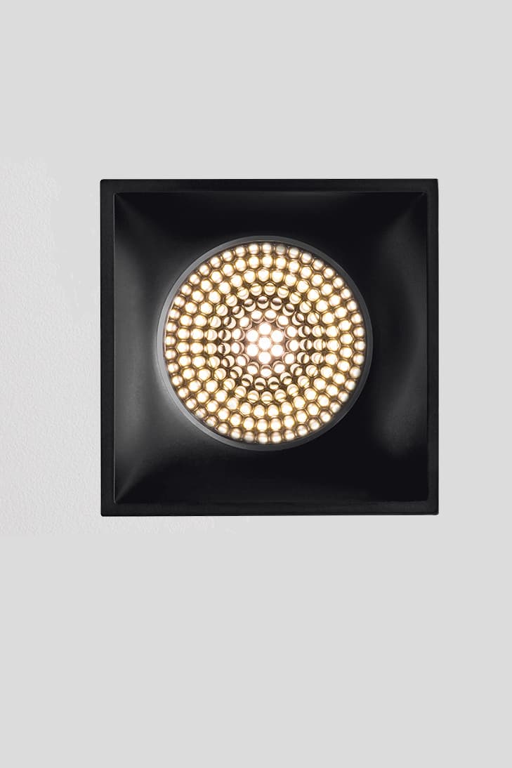 Встраиваемый в потолок светильник Artemide Architectural Everything 105 Square Kit Trimless