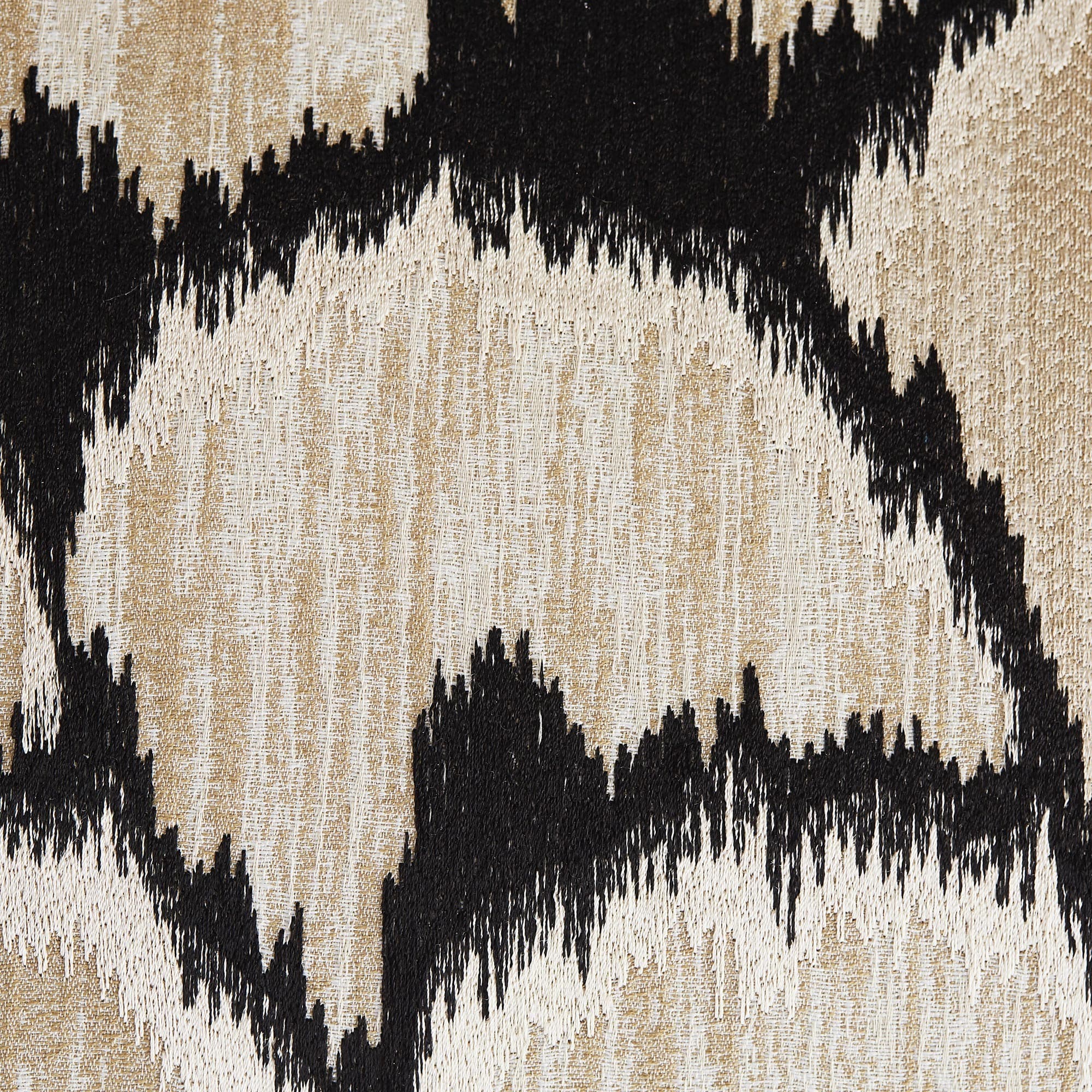 Стул с подлокотниками Arteriors Barbana Chair Ocelot Embroidery — фото 4