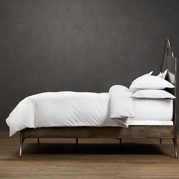 Restoration Hardware 19th C. Keyhole Metal Arch Bed without Footboard — фото 2