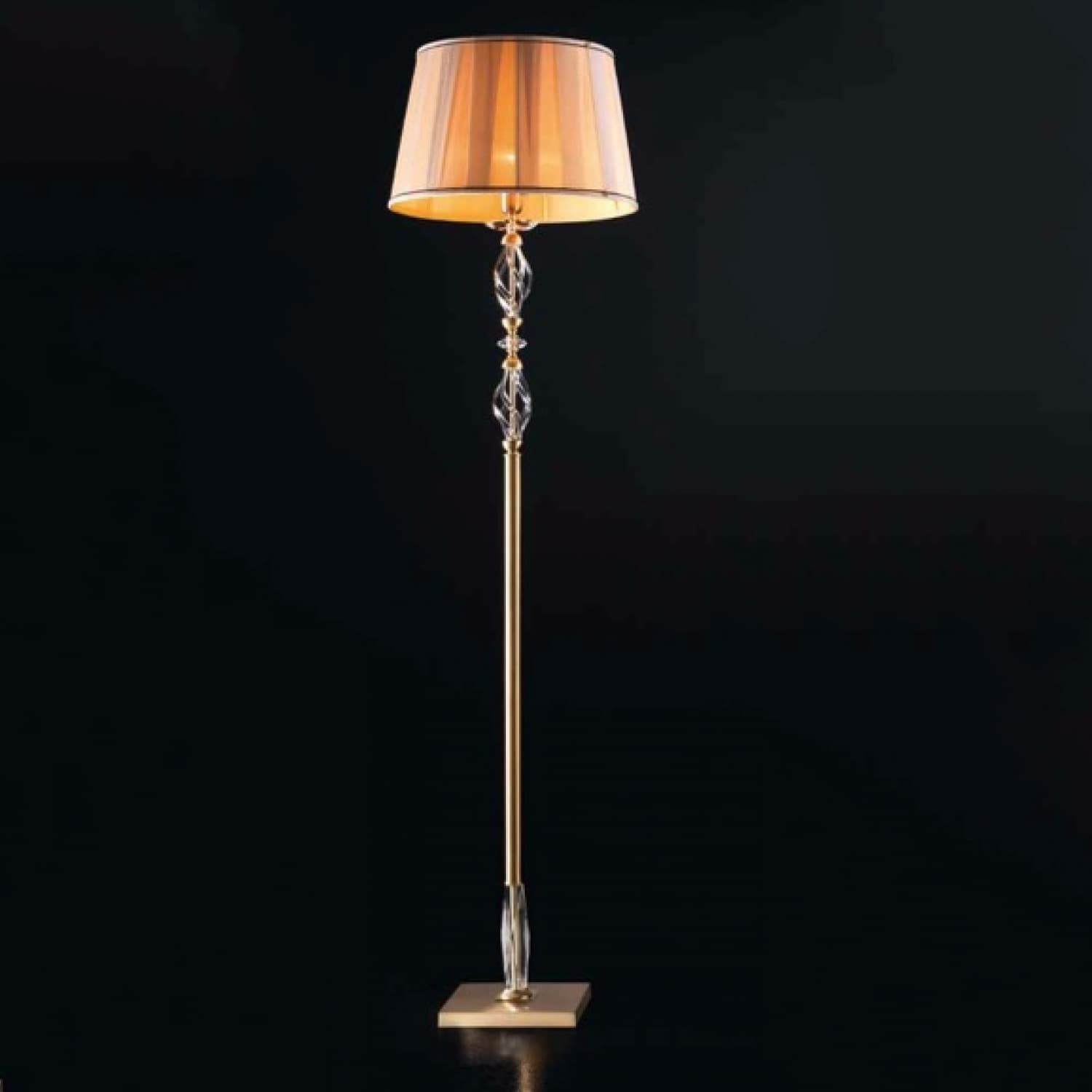 Торшер Avivo Lighting ALICANTE SATIN PT1