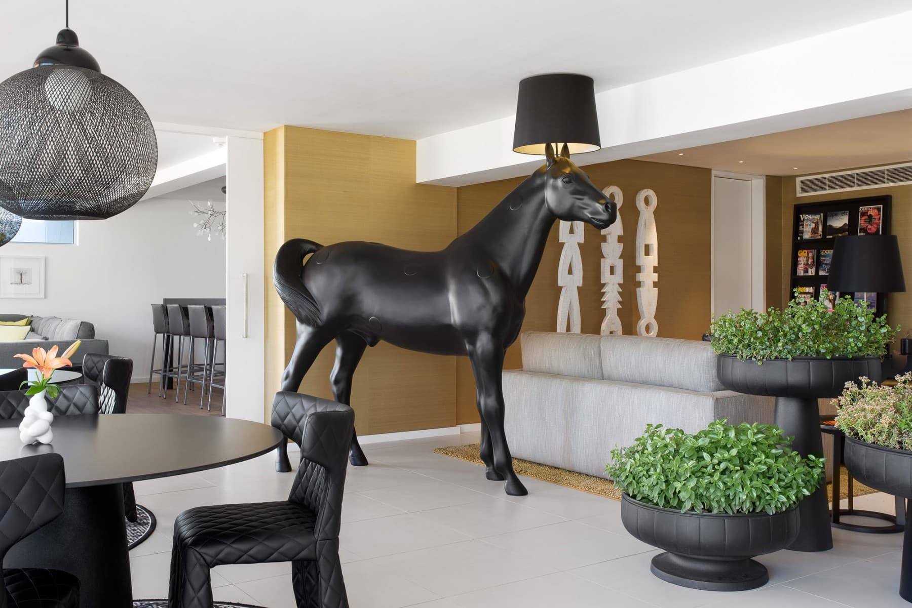 Напольный светильник Moooi Horse lamp — фото 2