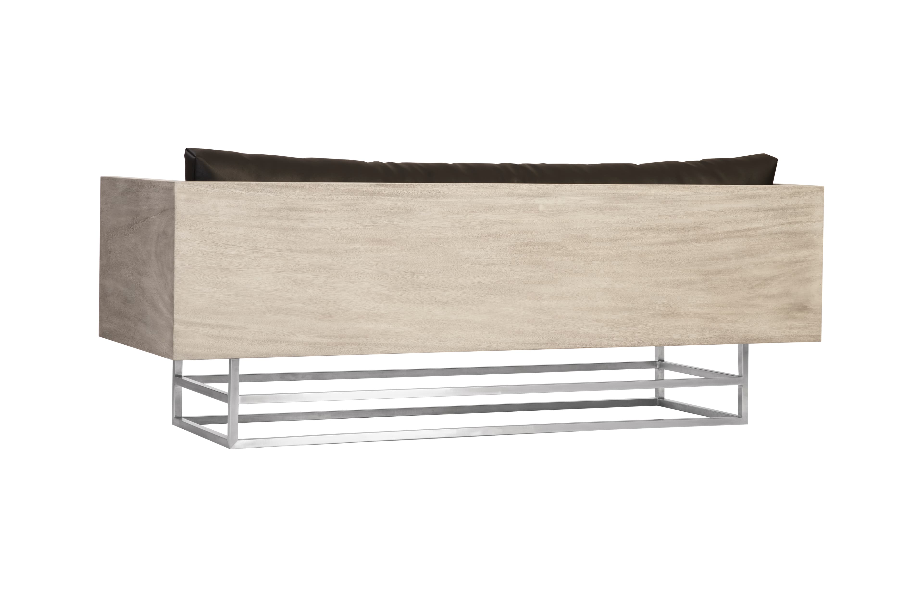 Диван Phillips Collection Ladder Sofa, Suar Wood, Grey/Silver Finish — фото 3