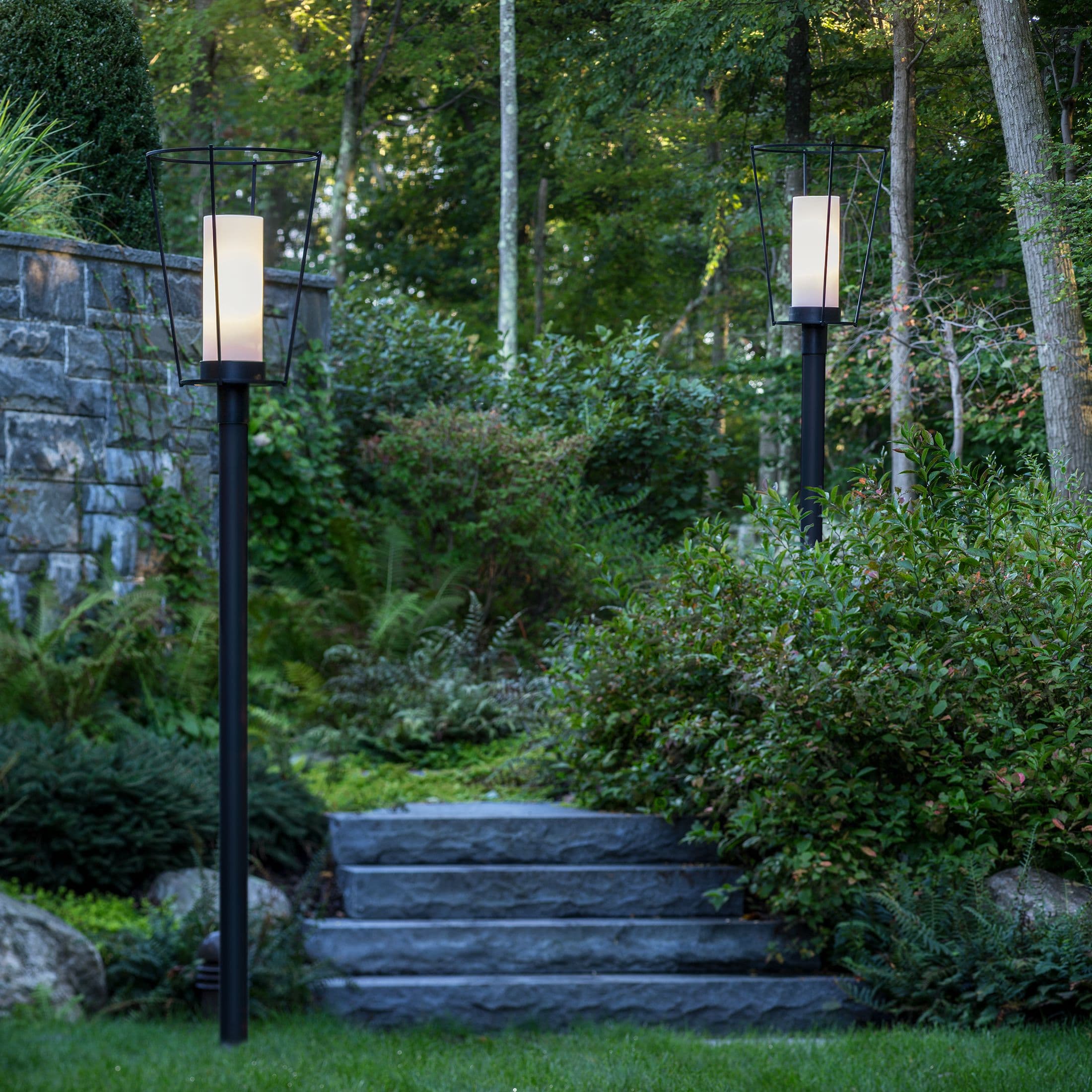 Уличный фонарь Hubbardton Forge Loft Outdoor Post Light — фото 2