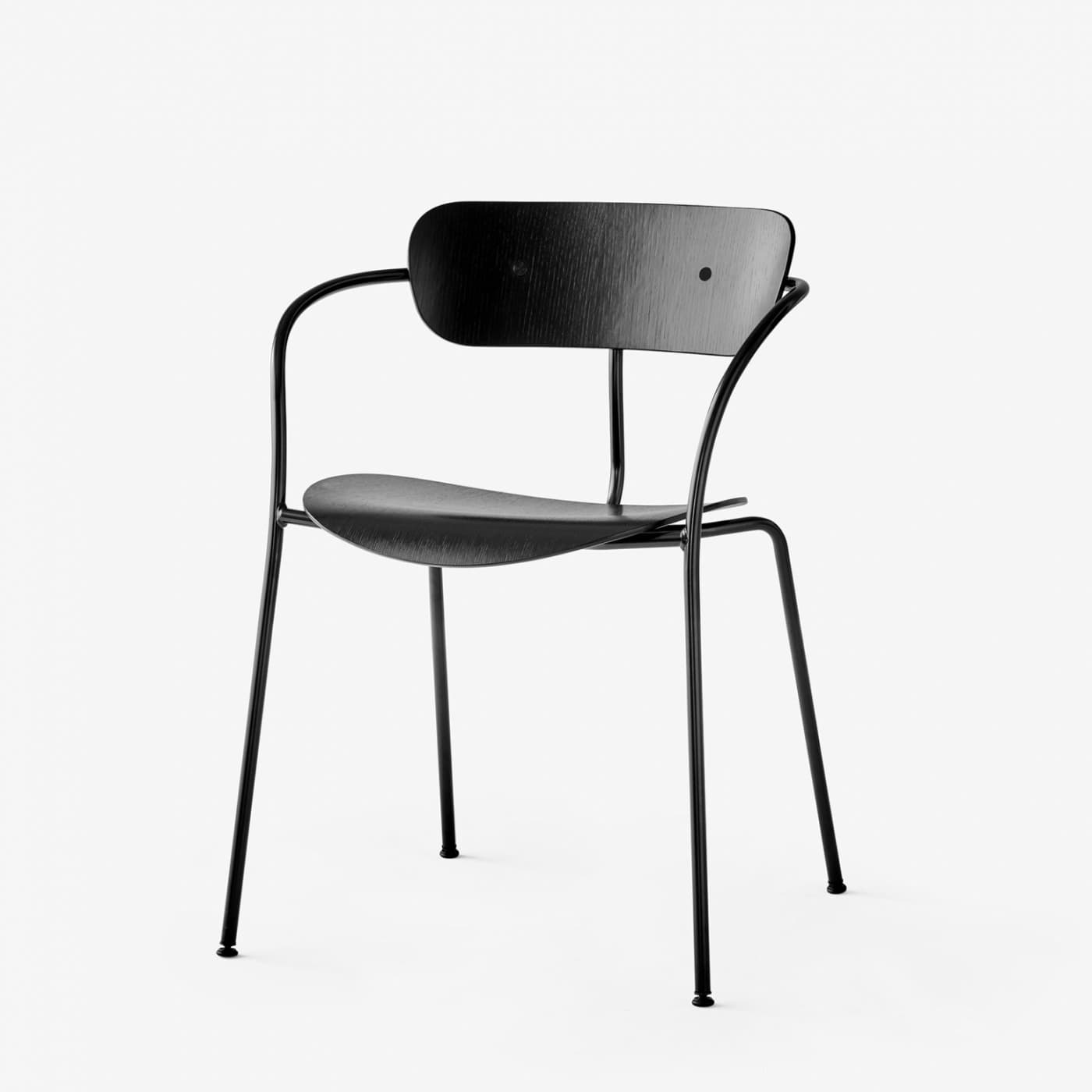 Стул с подлокотниками AndTradition Pavilion AV2