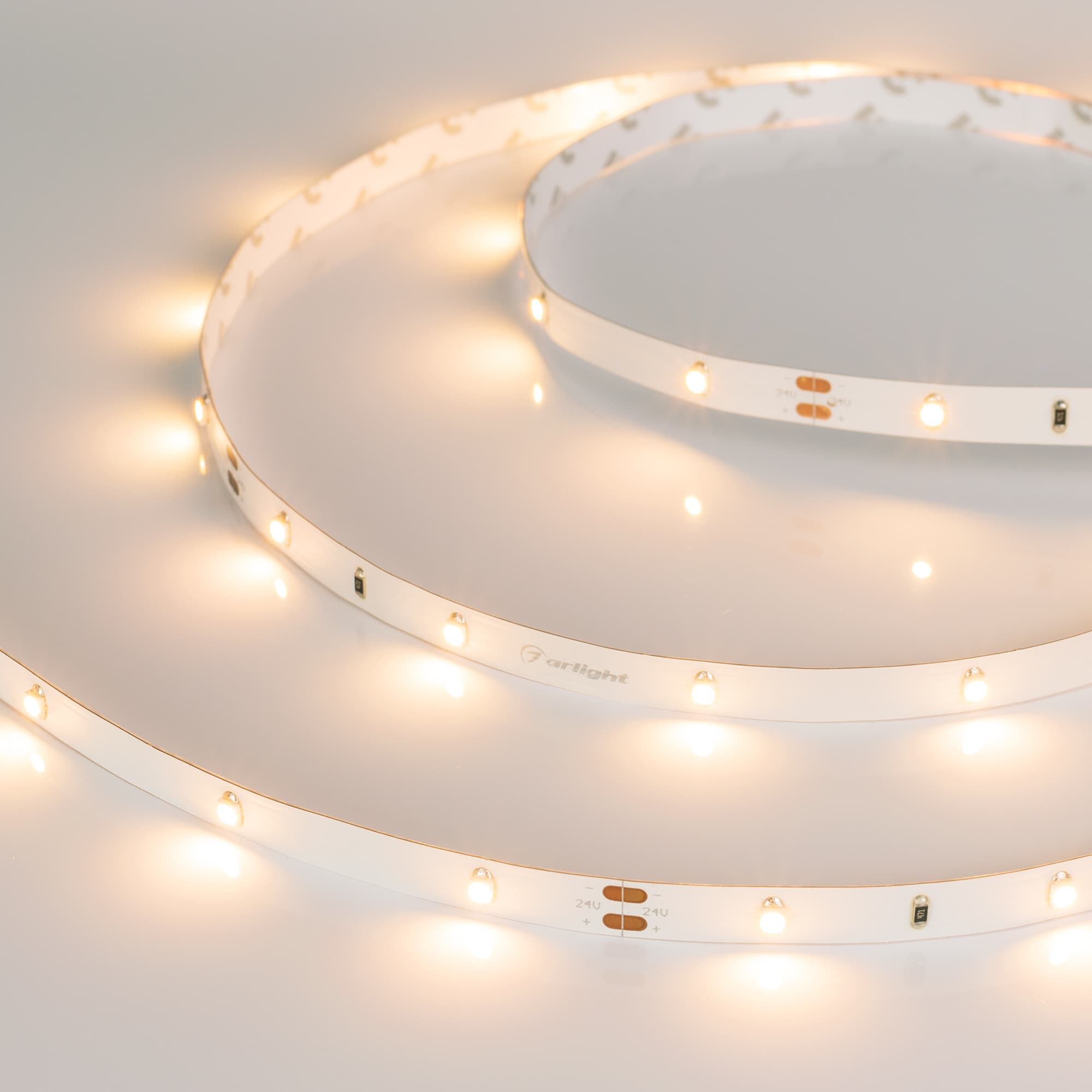 Светодиодная лента RT 2-5000 24V Warm3000 0.5x (3528, 150 LED, LUX) (Arlight, 2.9 Вт/м, IP20) 024112