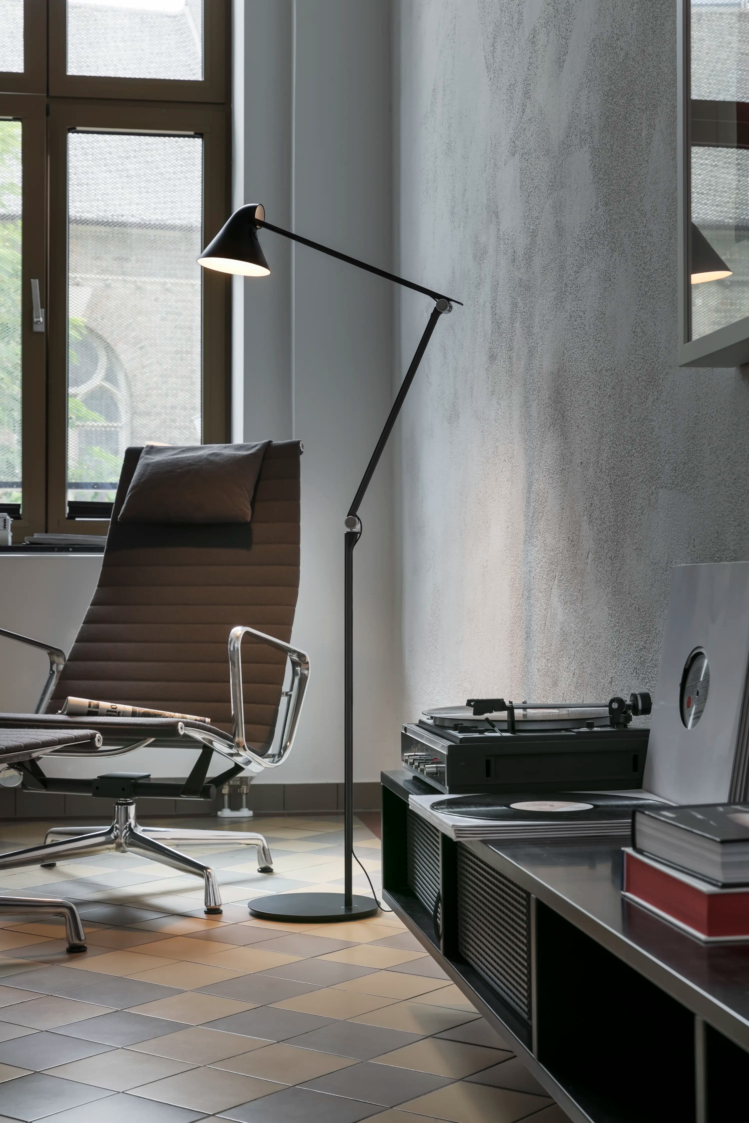 Louis Poulsen NJP Floor Lamp White — фото 5