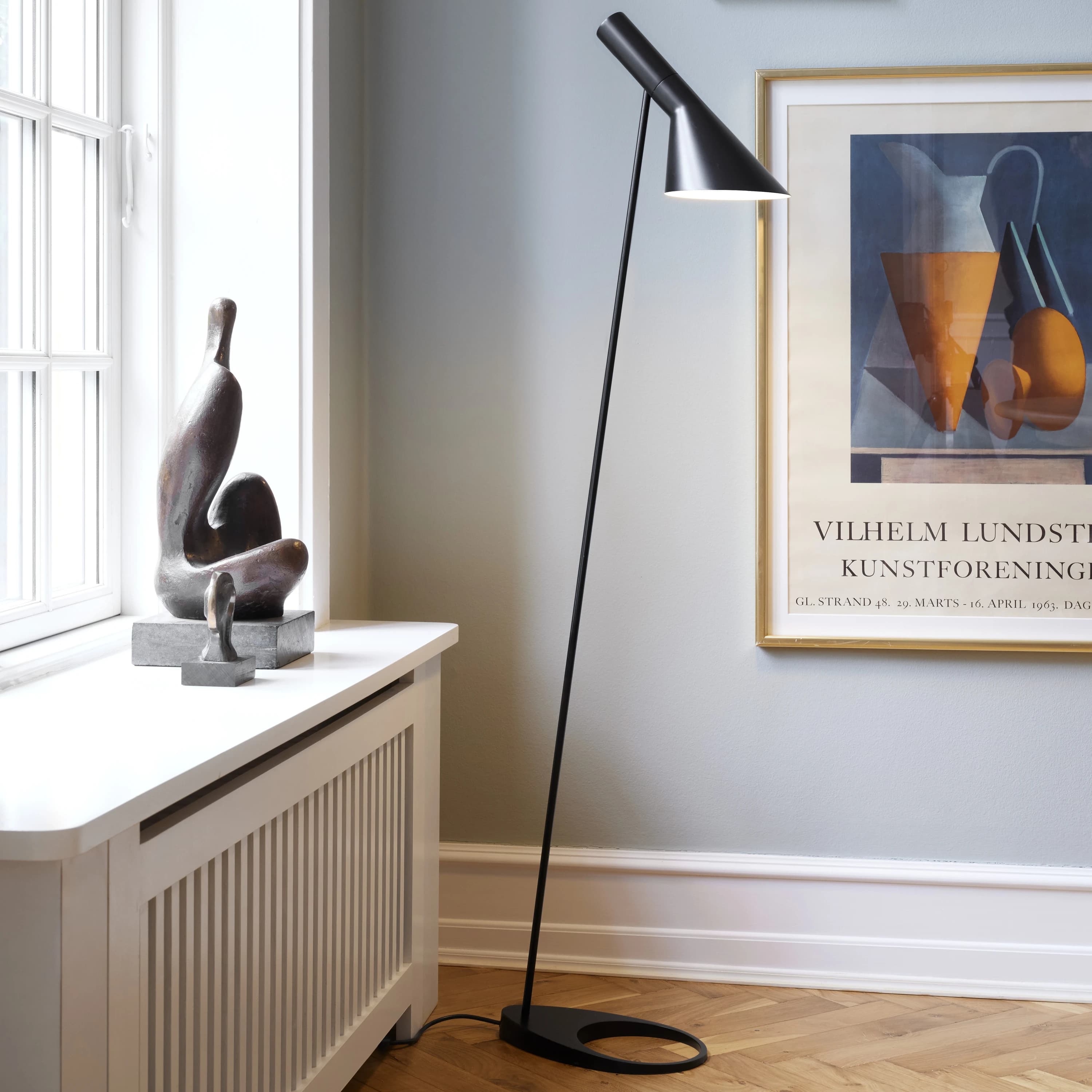 Louis Poulsen AJ Floor Lamp Black — фото 5
